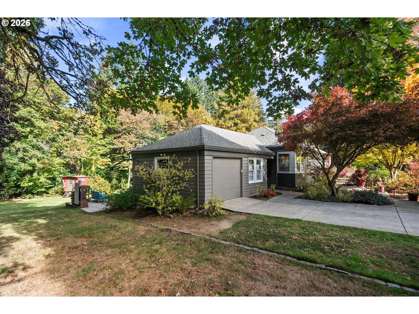 1021 SW STEPHENSON CT