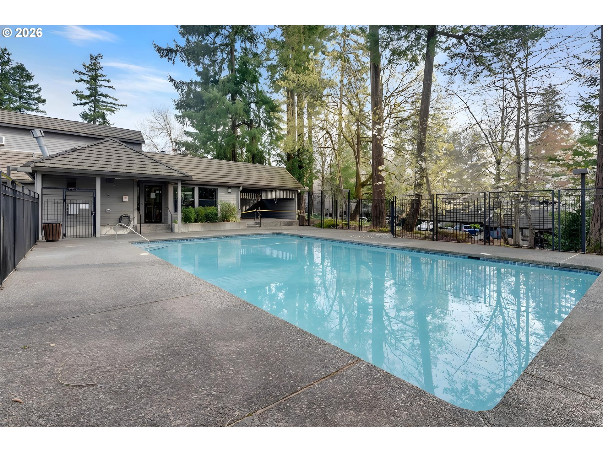 4000 CARMAN DR 106