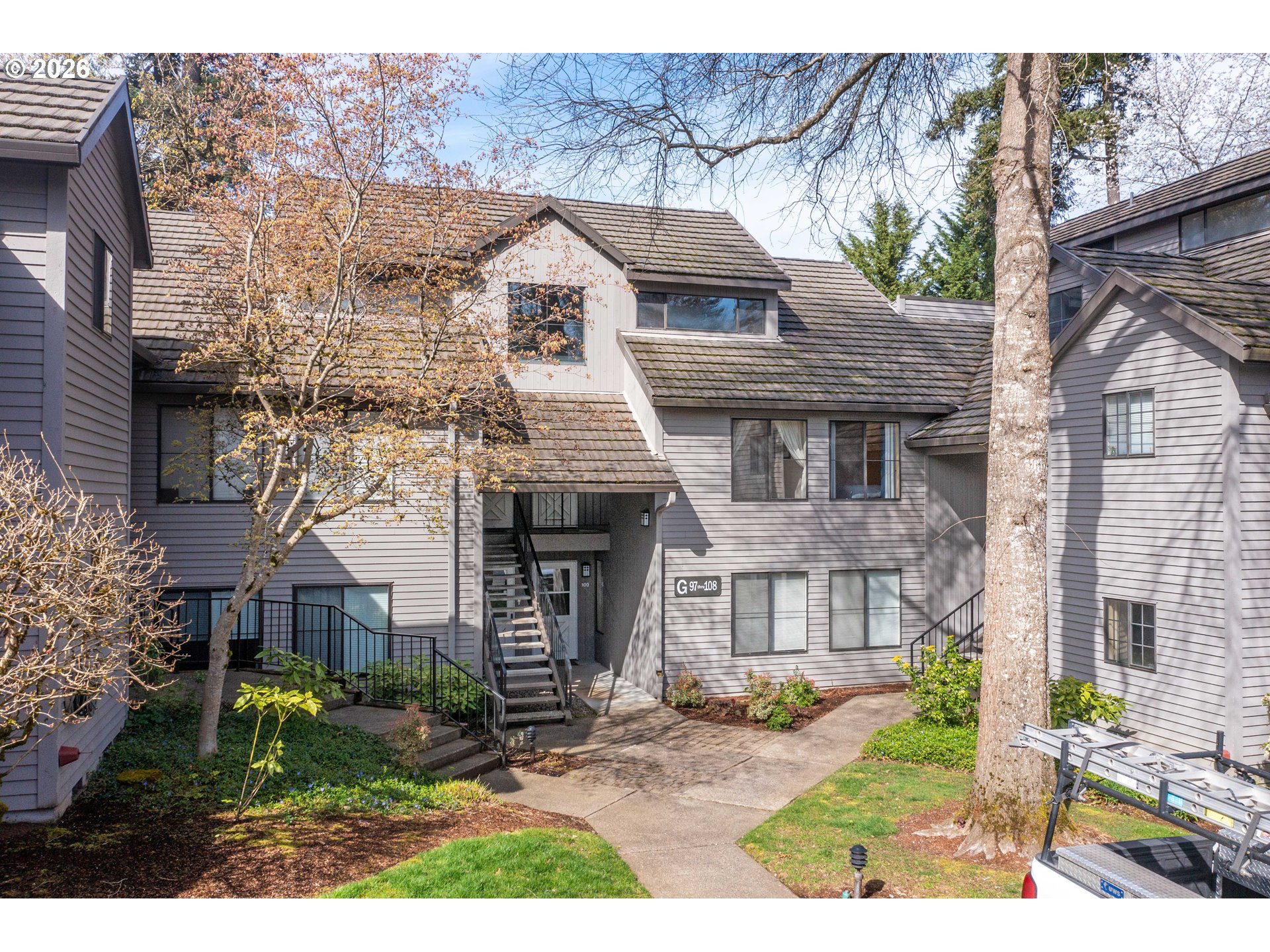 4000 CARMAN DR 106