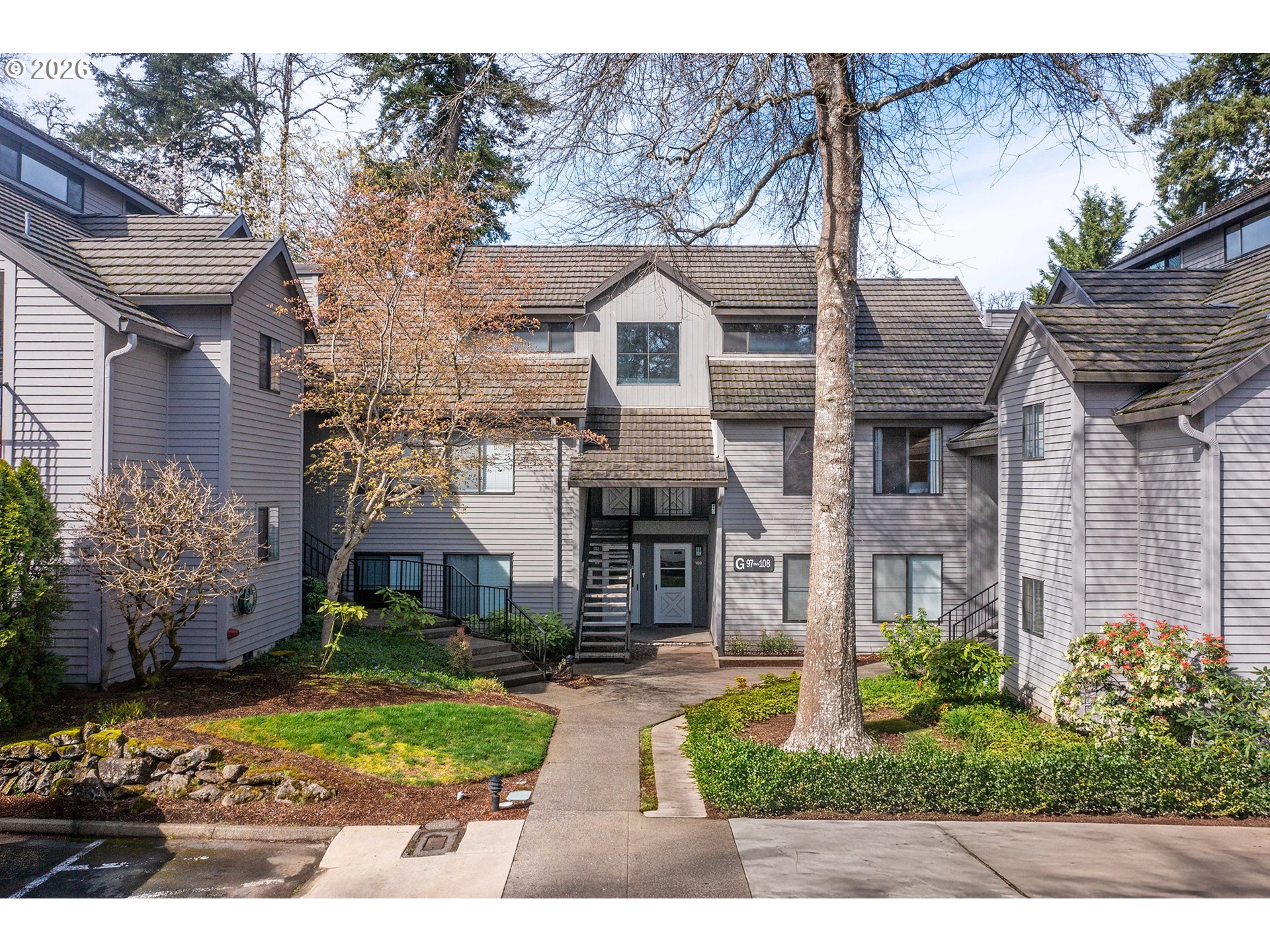 4000 CARMAN DR 106