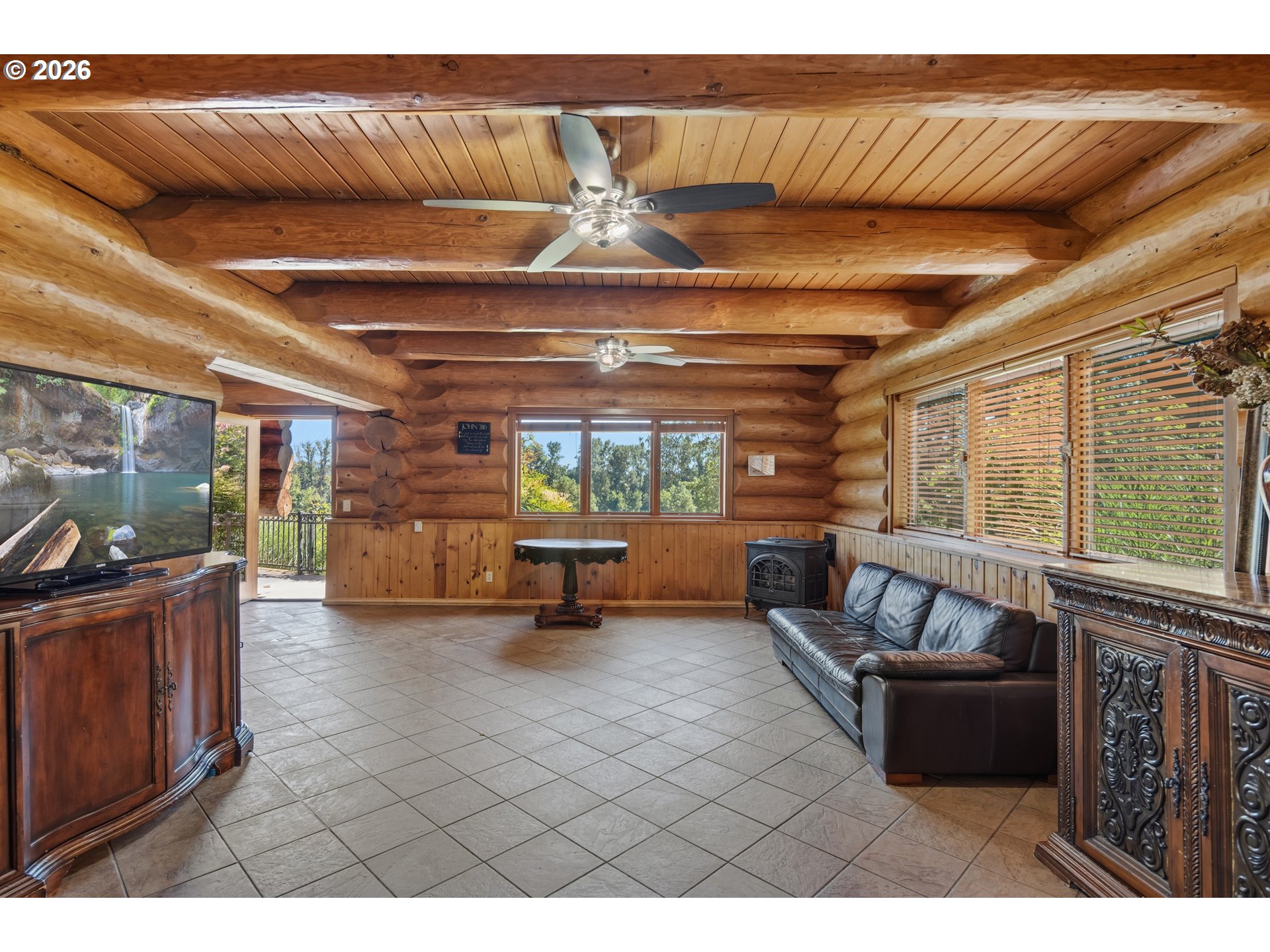 34643 MOUNTAIN VIEW PL