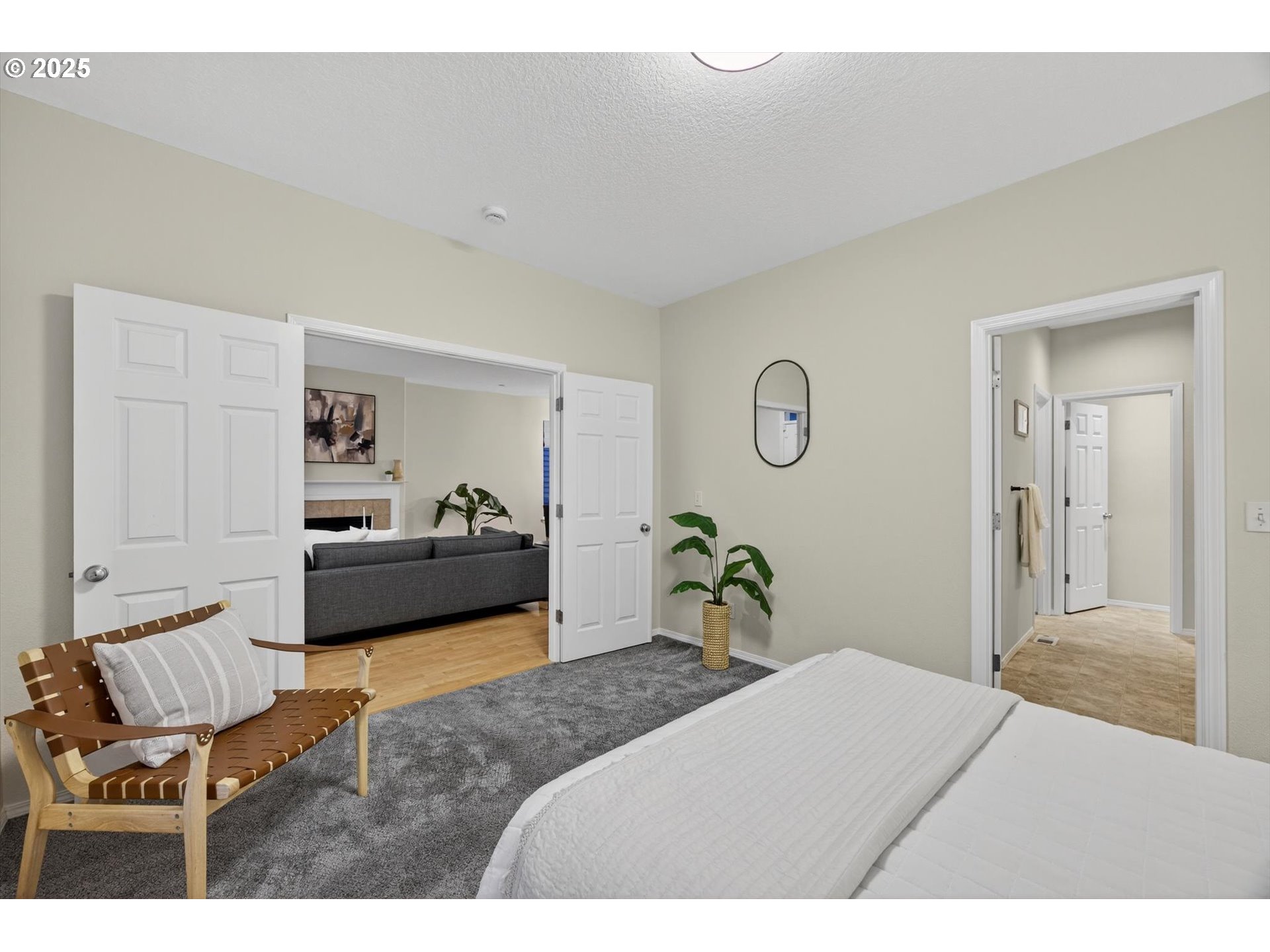 5658 NE ORENCO GARDENS DR