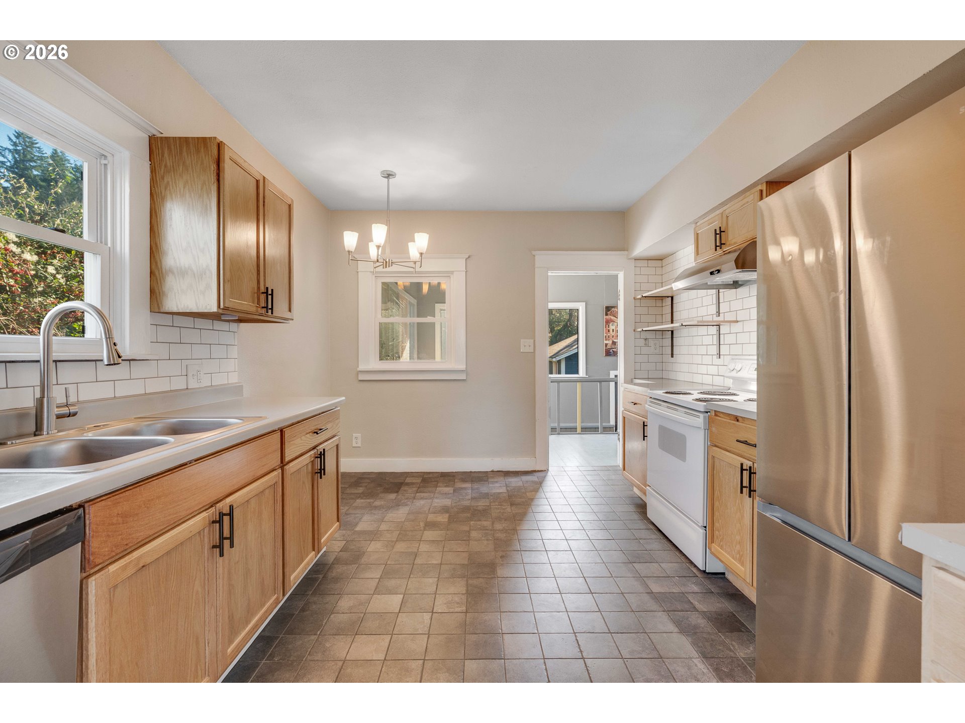 504 ABERNETHY RD