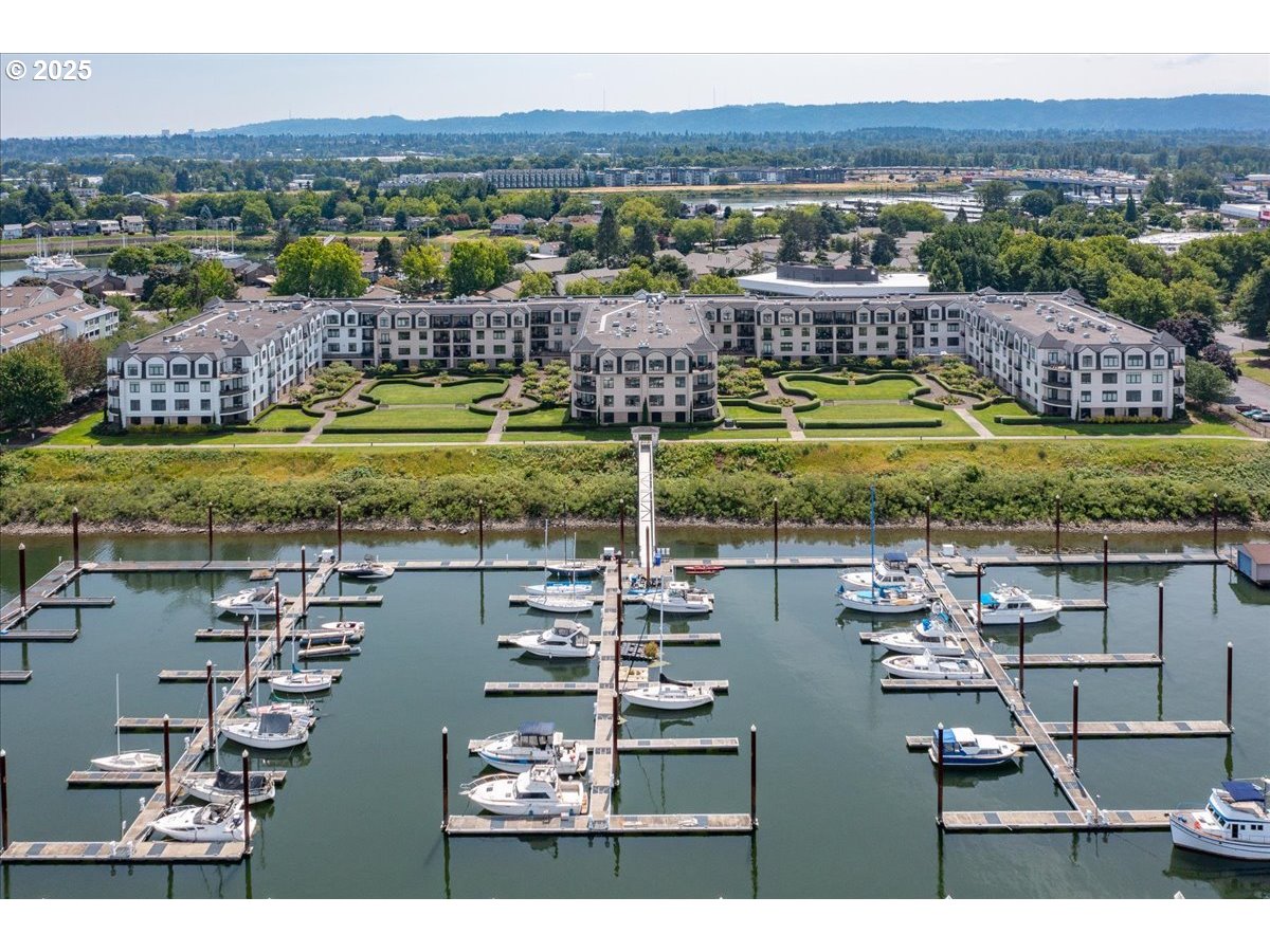 707 N HAYDEN ISLAND DR 223