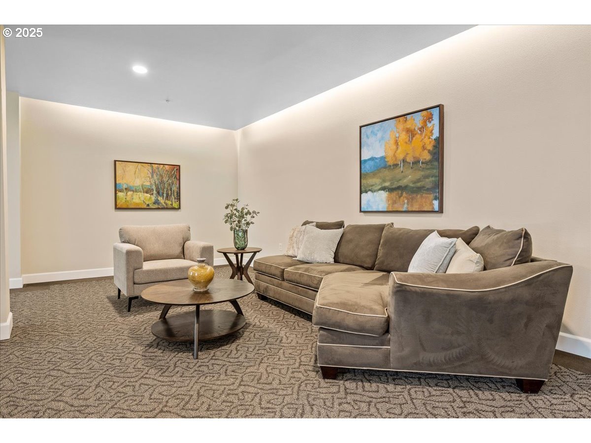 707 N HAYDEN ISLAND DR 223