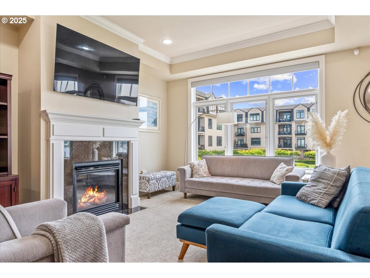 707 N HAYDEN ISLAND DR 223