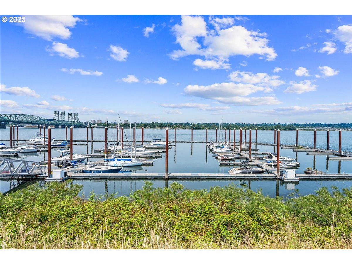 707 N HAYDEN ISLAND DR 223