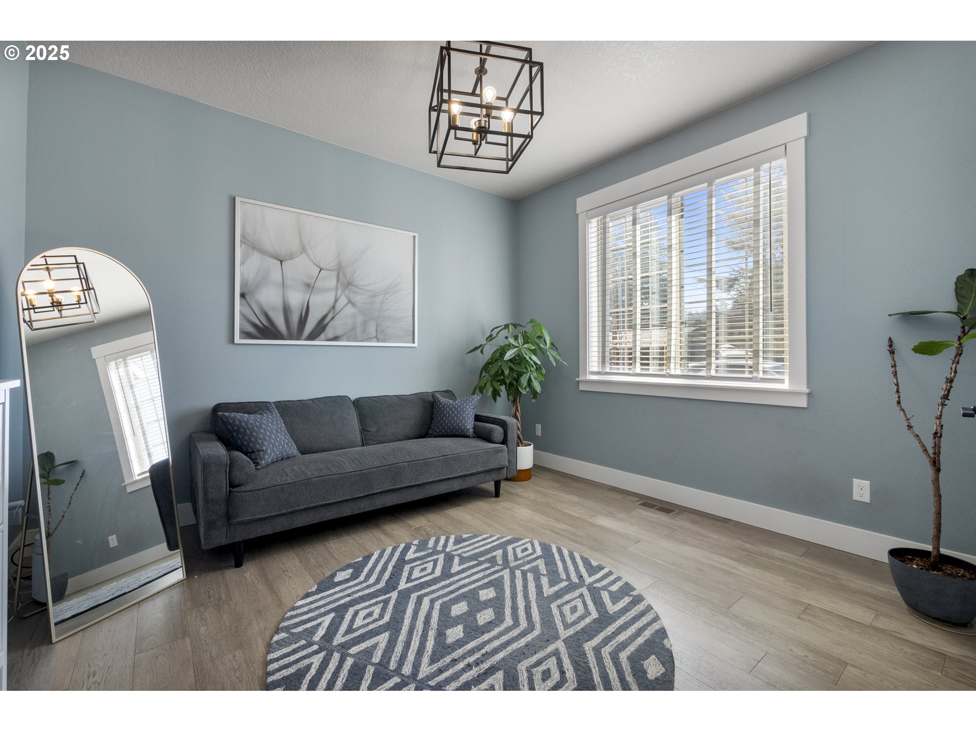 2113 WILLAMETTE FALLS DR