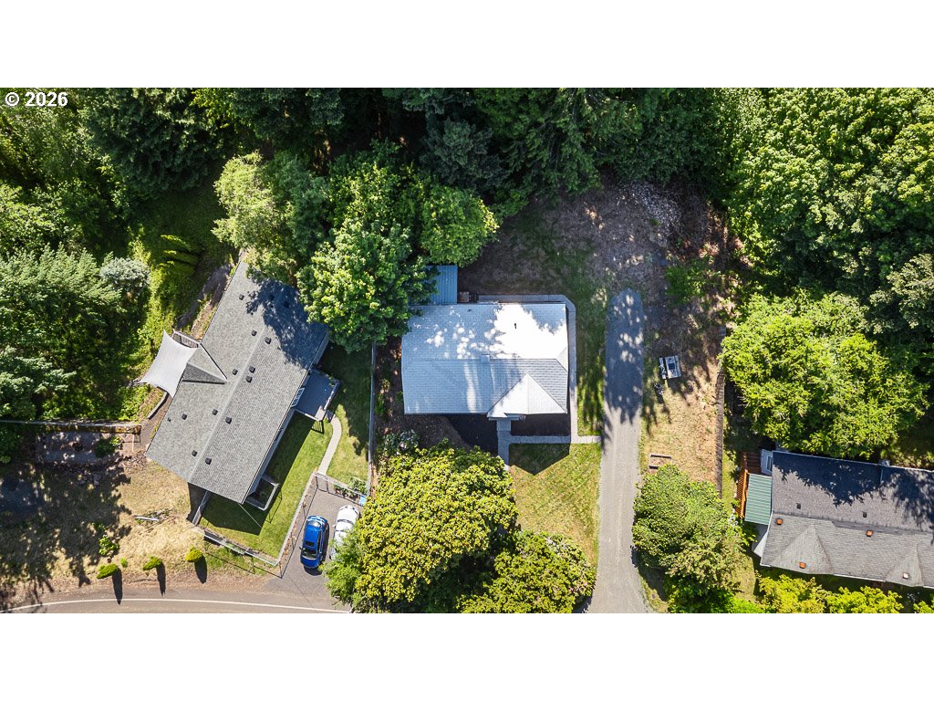 173 PIONEER AVE