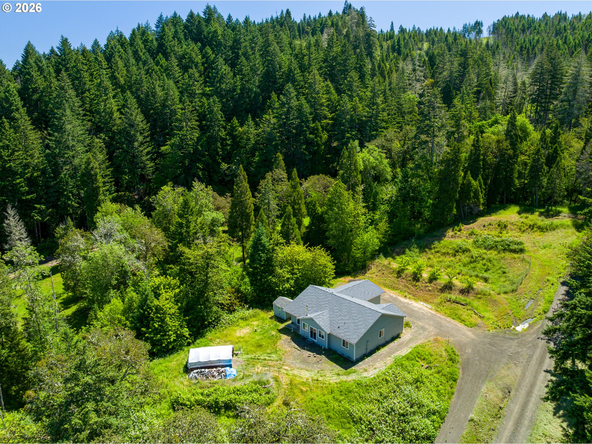 781 LONE ROCK RD