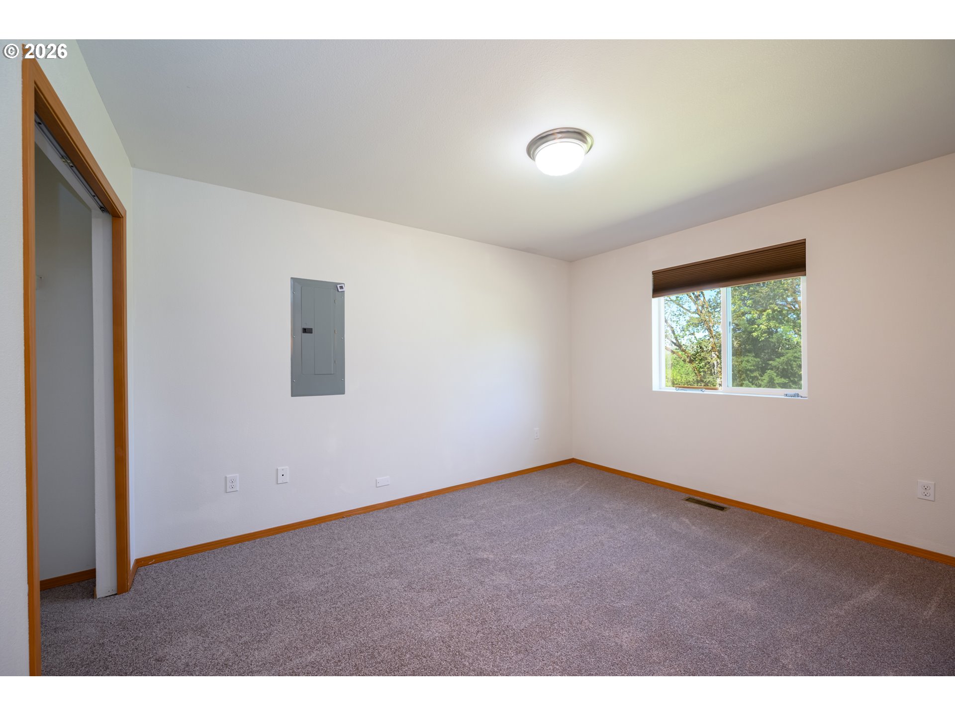 781 LONE ROCK RD