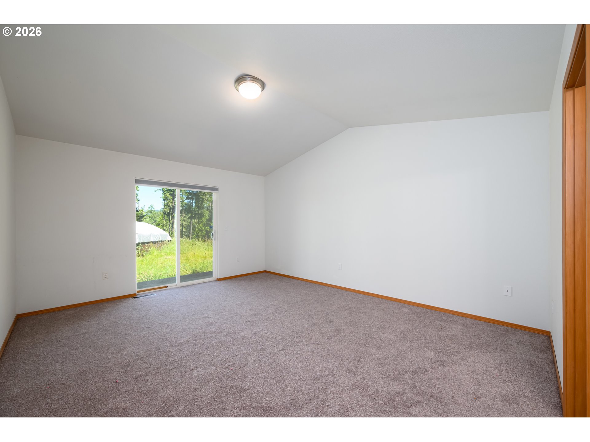 781 LONE ROCK RD