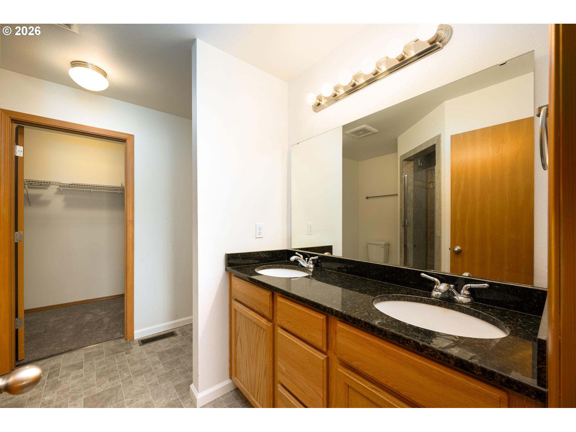 781 LONE ROCK RD