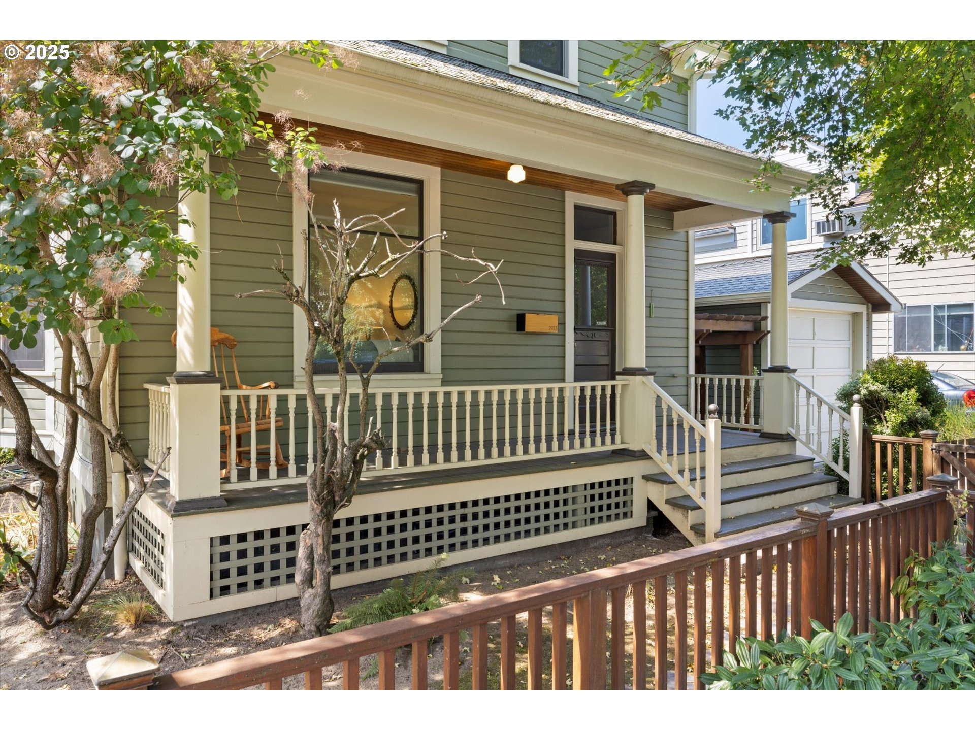 2933 SE 26TH AVE