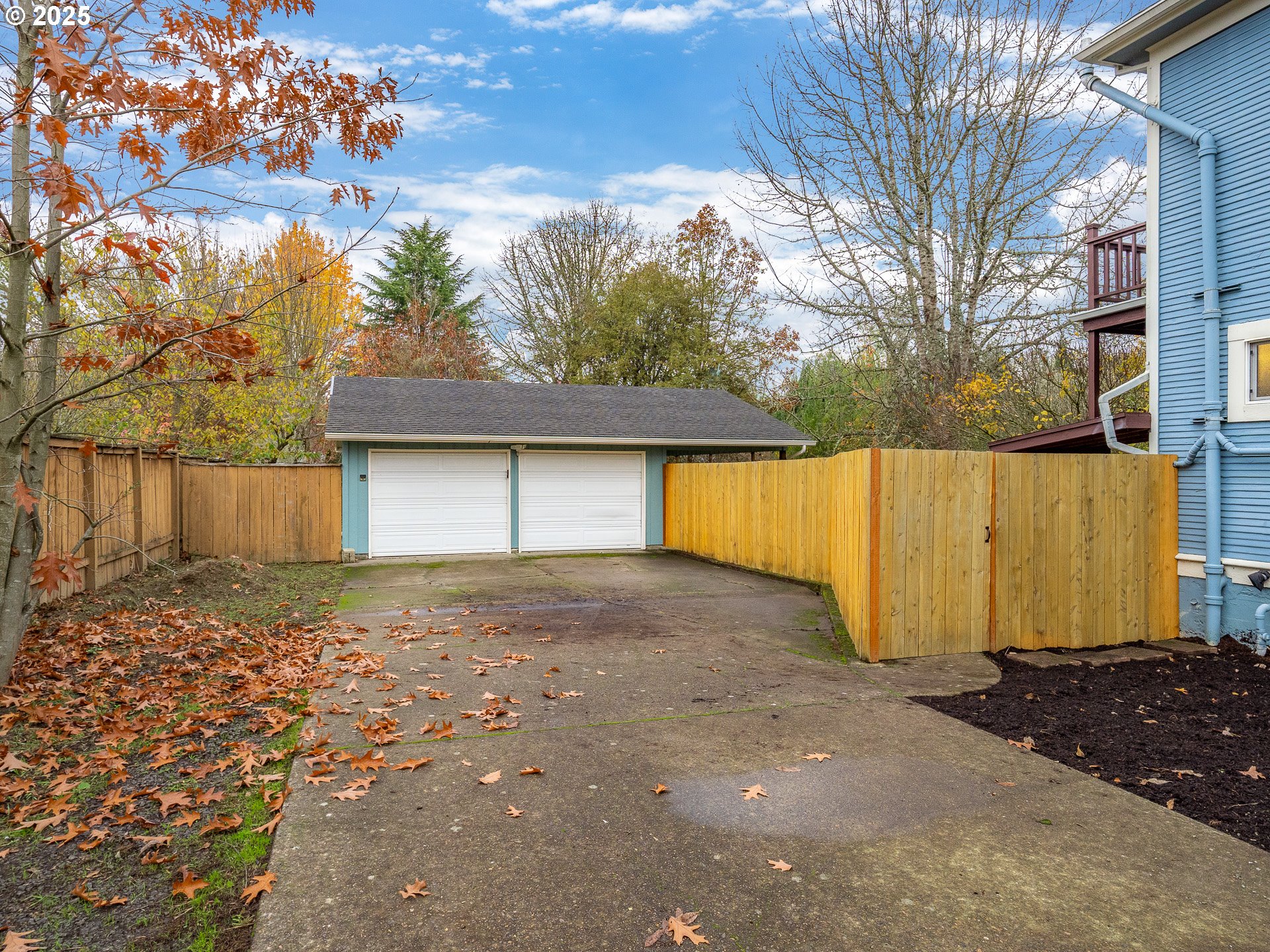 17055 SW FLORENCE ST