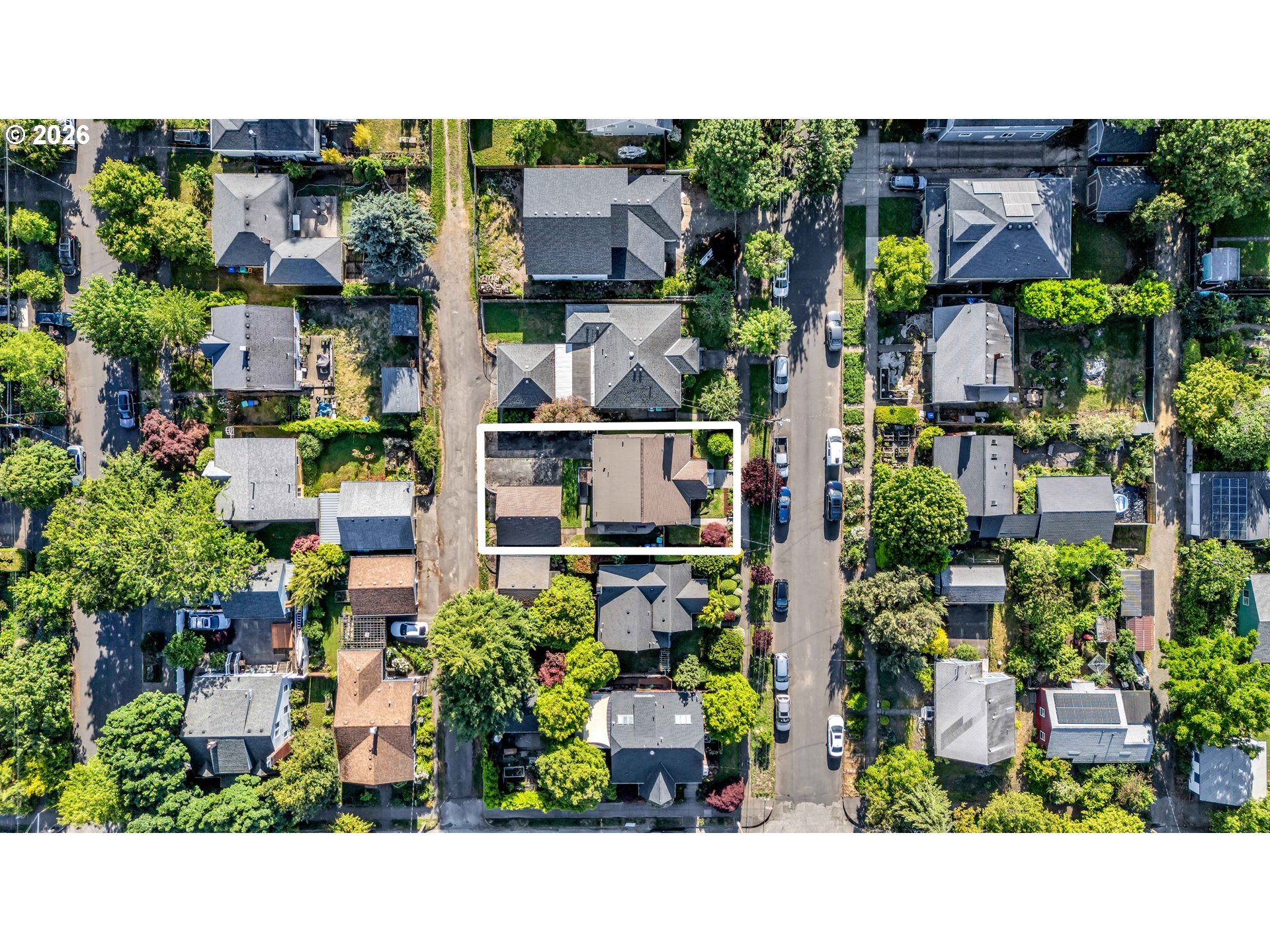 7914 7916 SE MAIN ST