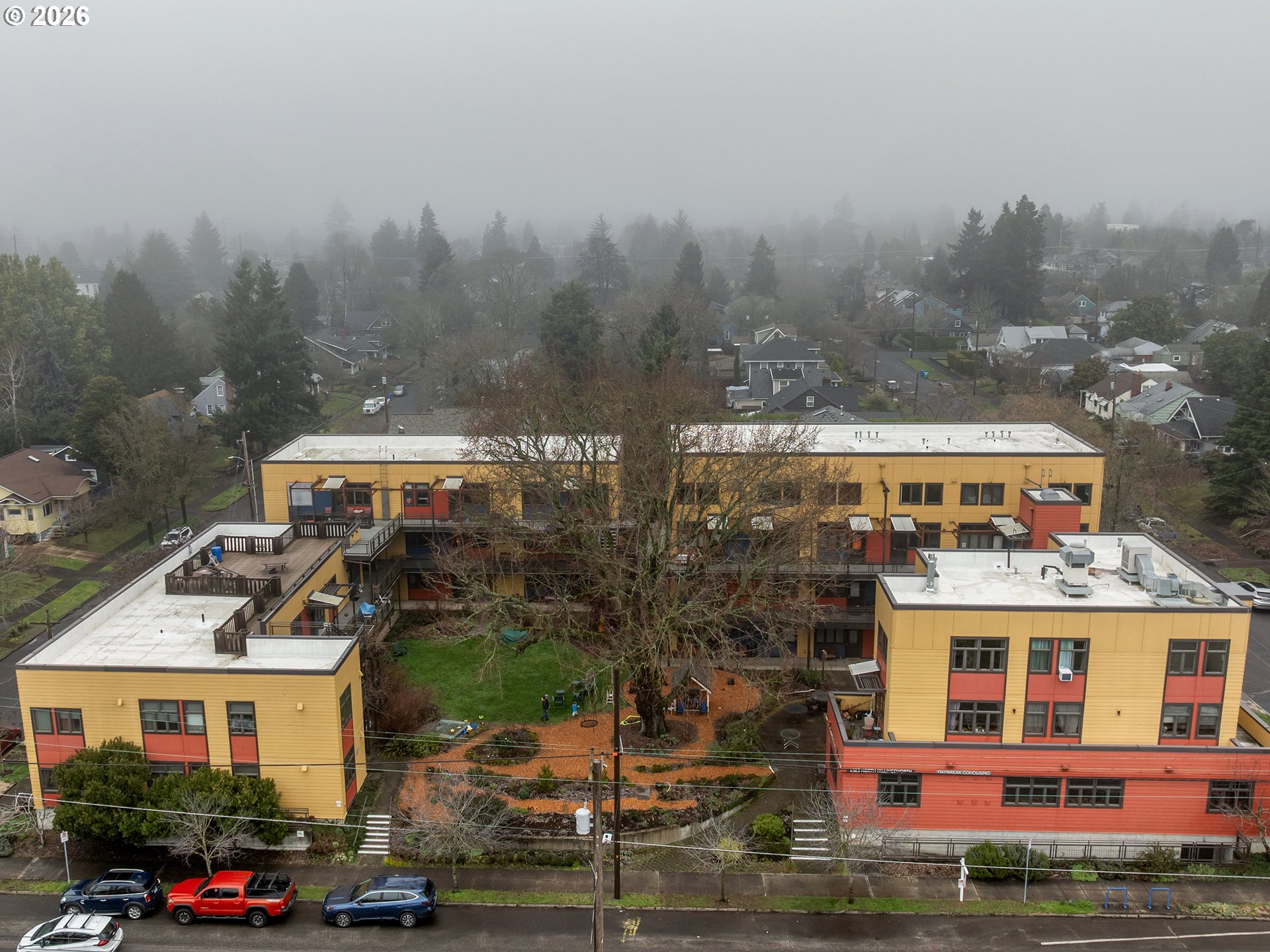 2525 N KILLINGSWORTH ST 310