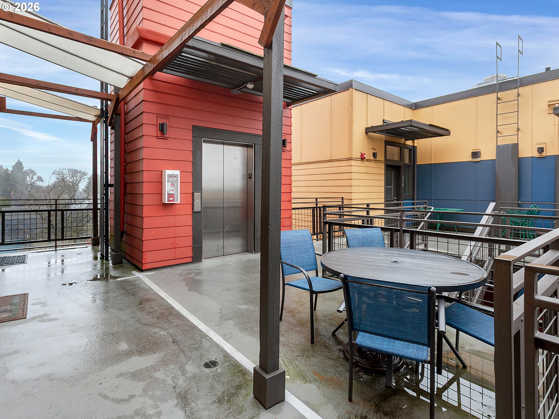 2525 N KILLINGSWORTH ST 310