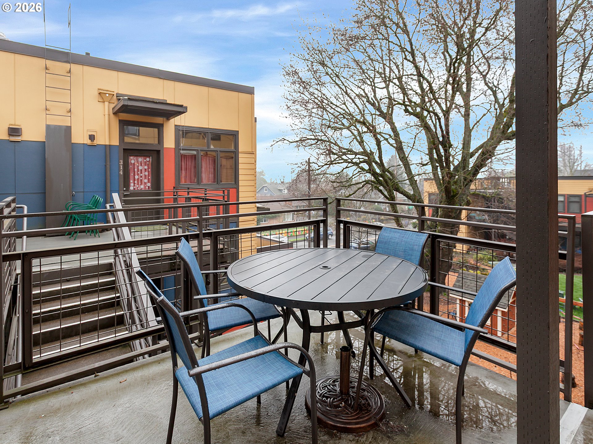 2525 N KILLINGSWORTH ST 310