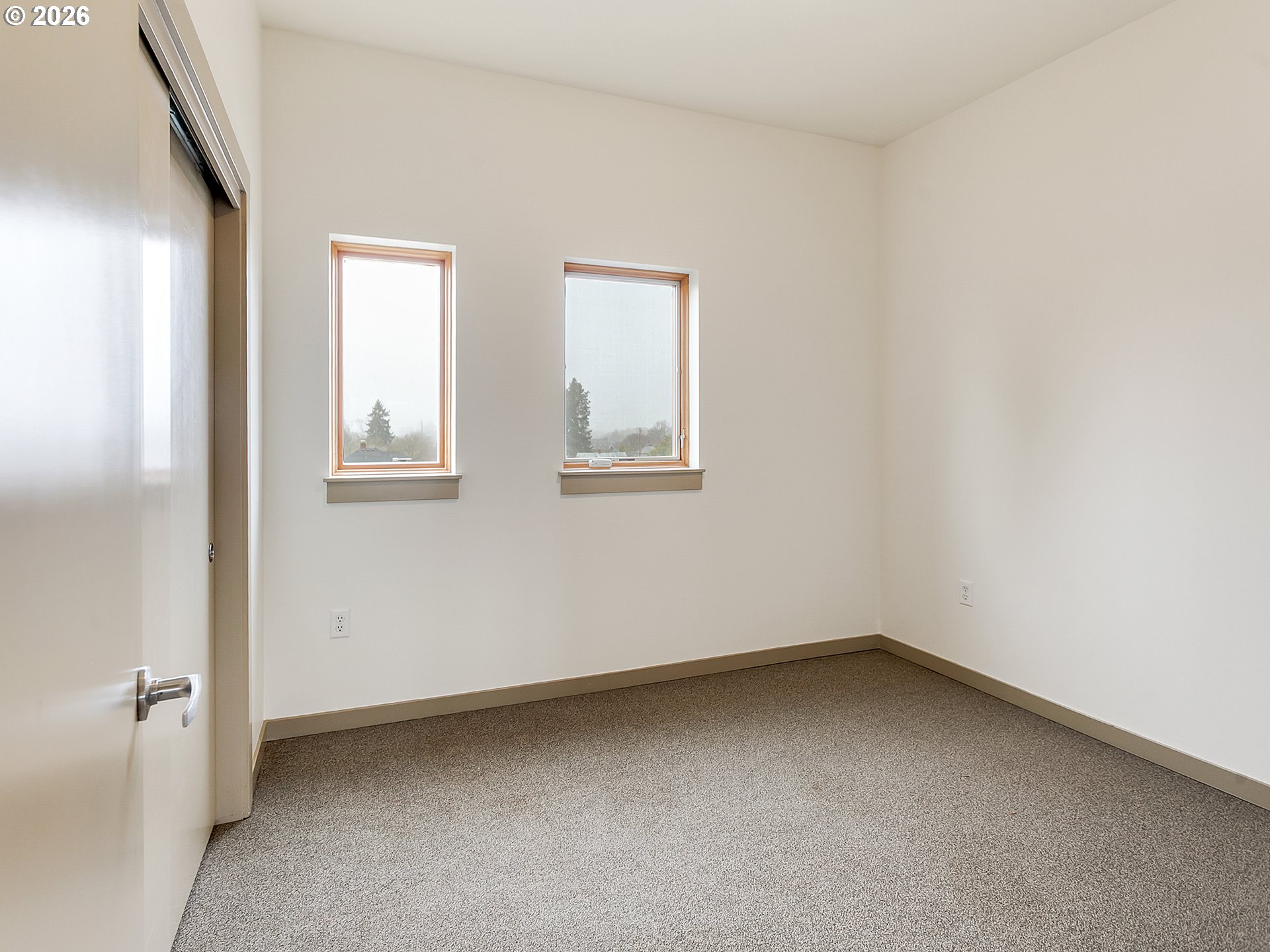 2525 N KILLINGSWORTH ST 310