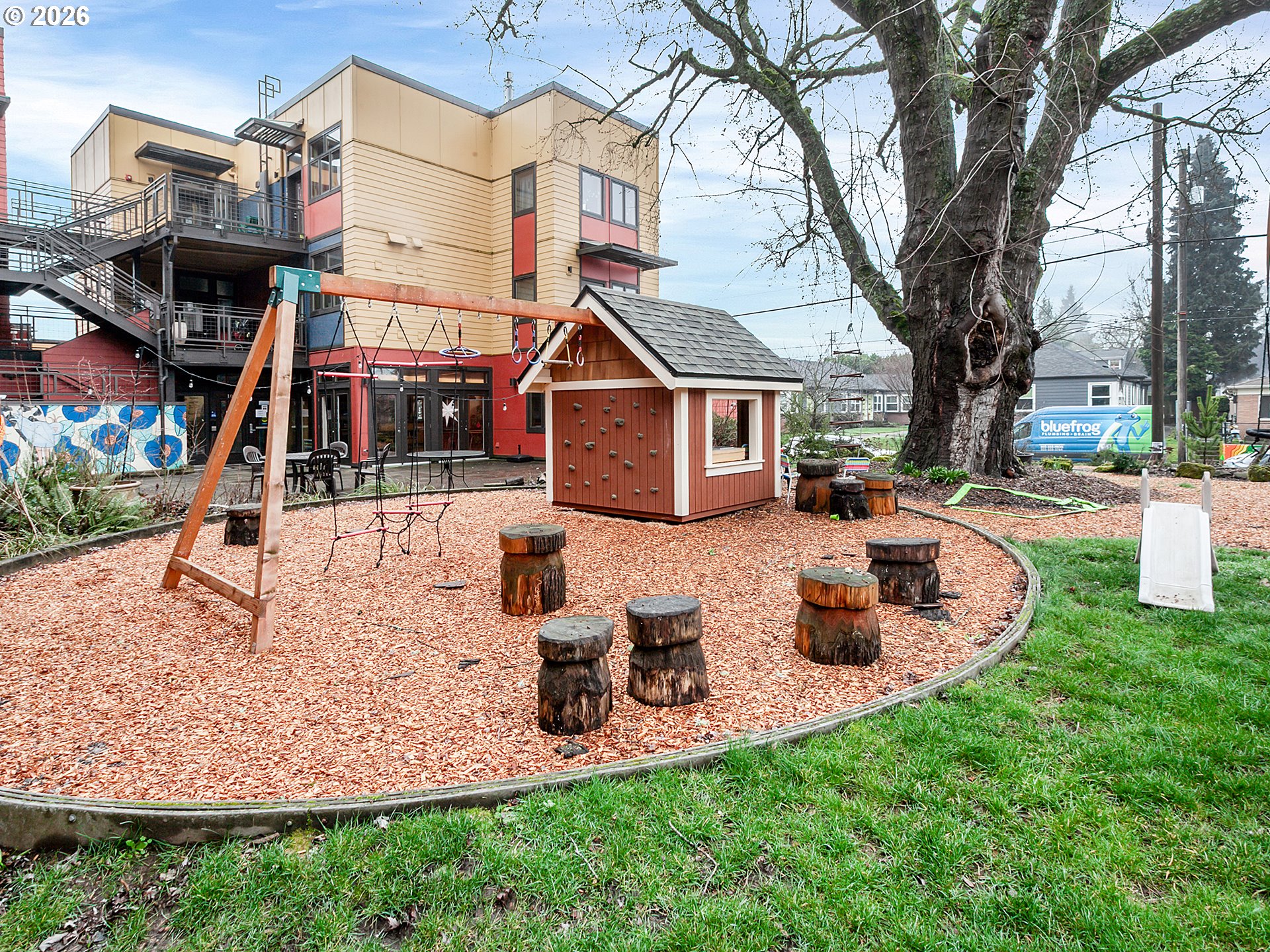 2525 N KILLINGSWORTH ST 310