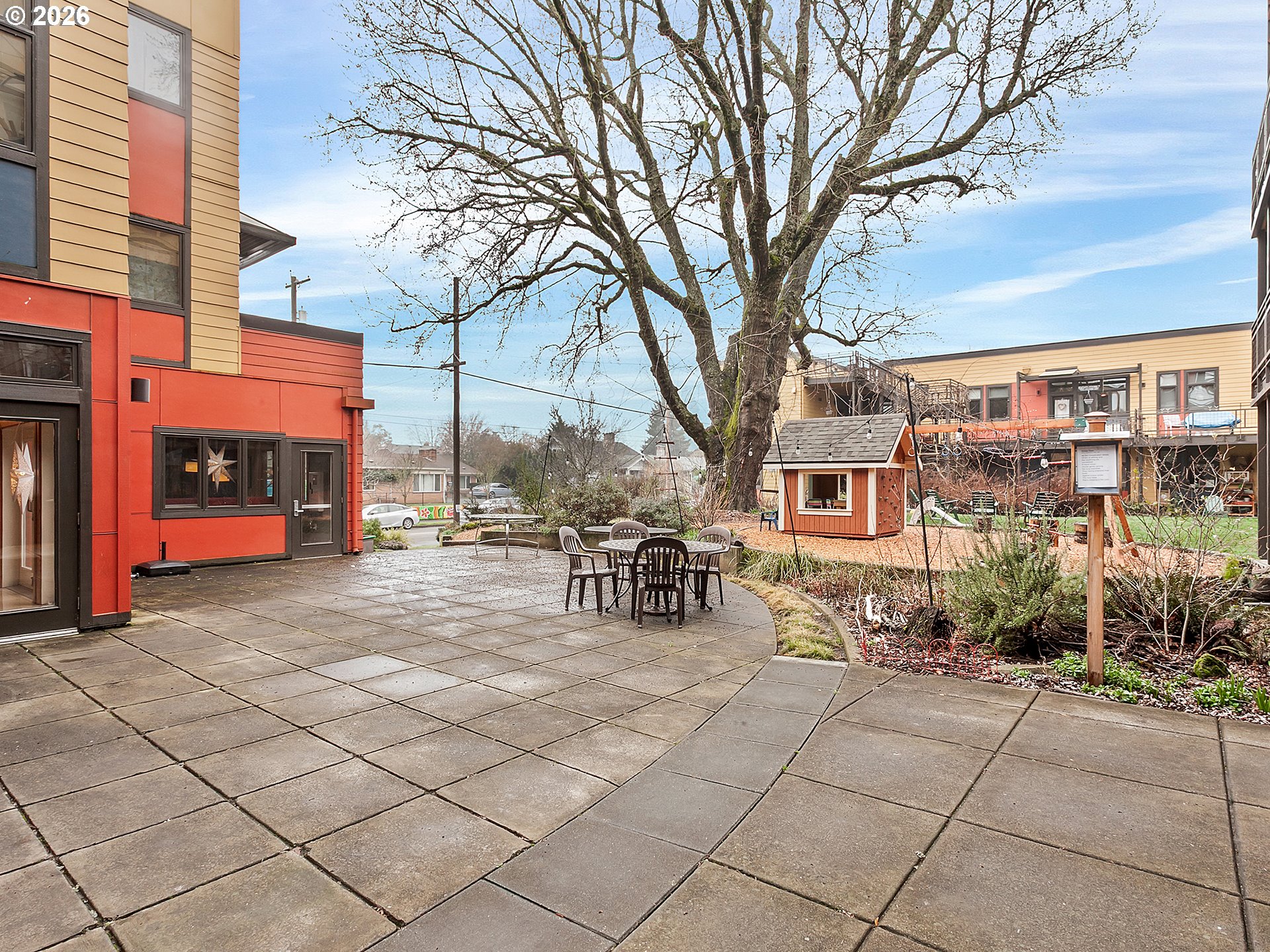 2525 N KILLINGSWORTH ST 310