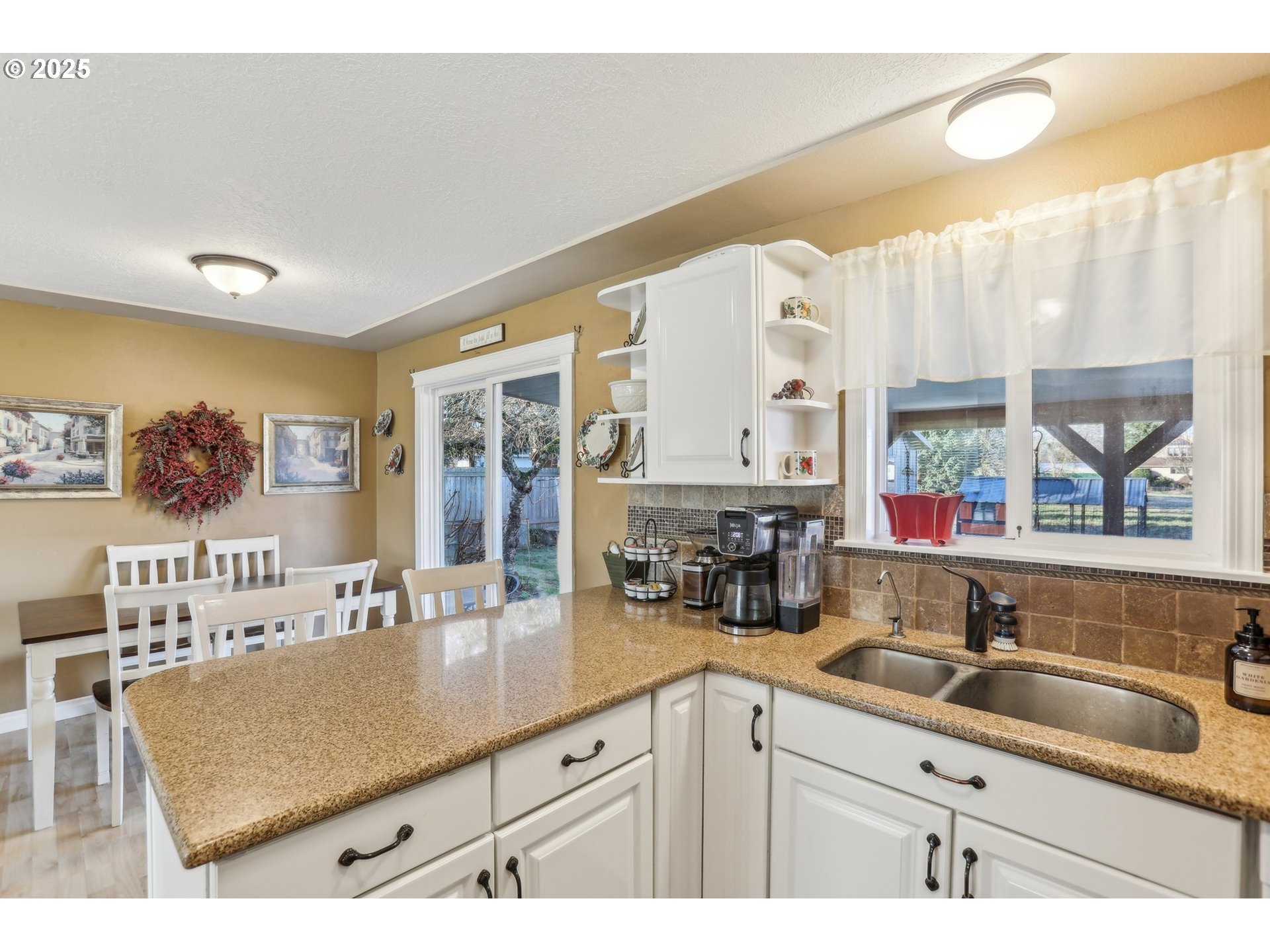 385 FIR ST, Mt. Angel