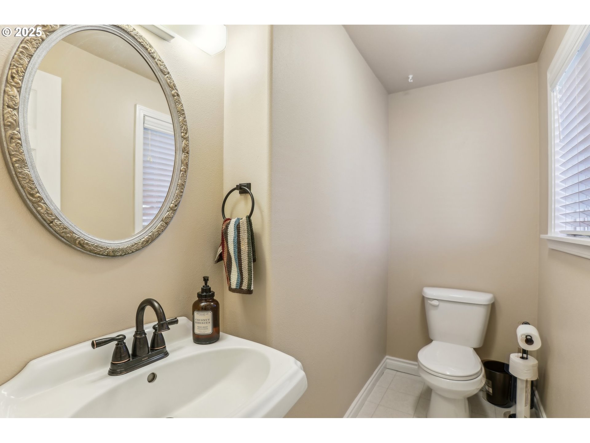 385 FIR ST, Mt. Angel