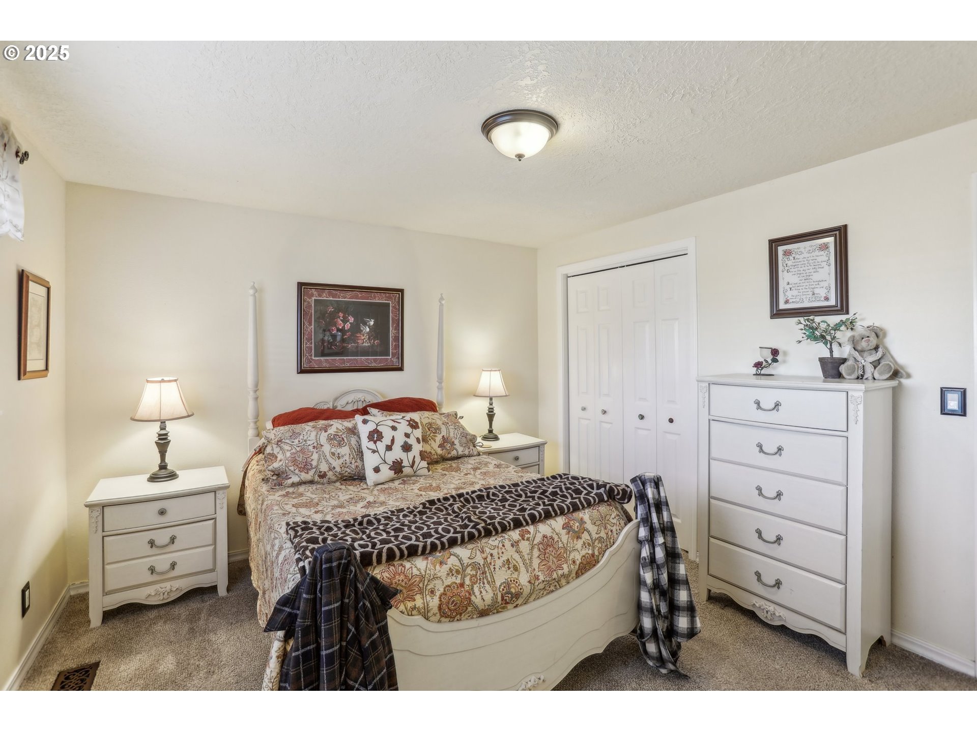 385 FIR ST, Mt. Angel