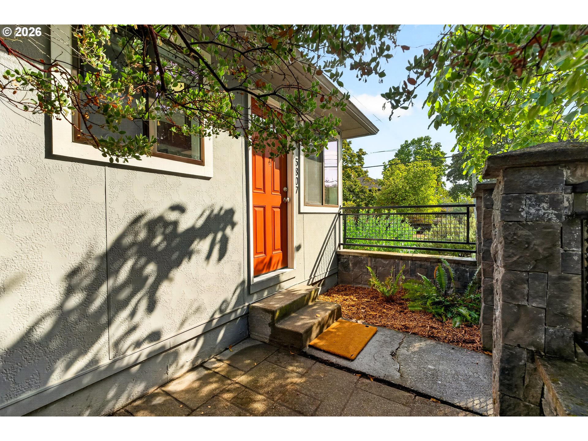 5807 NE 10TH AVE 108