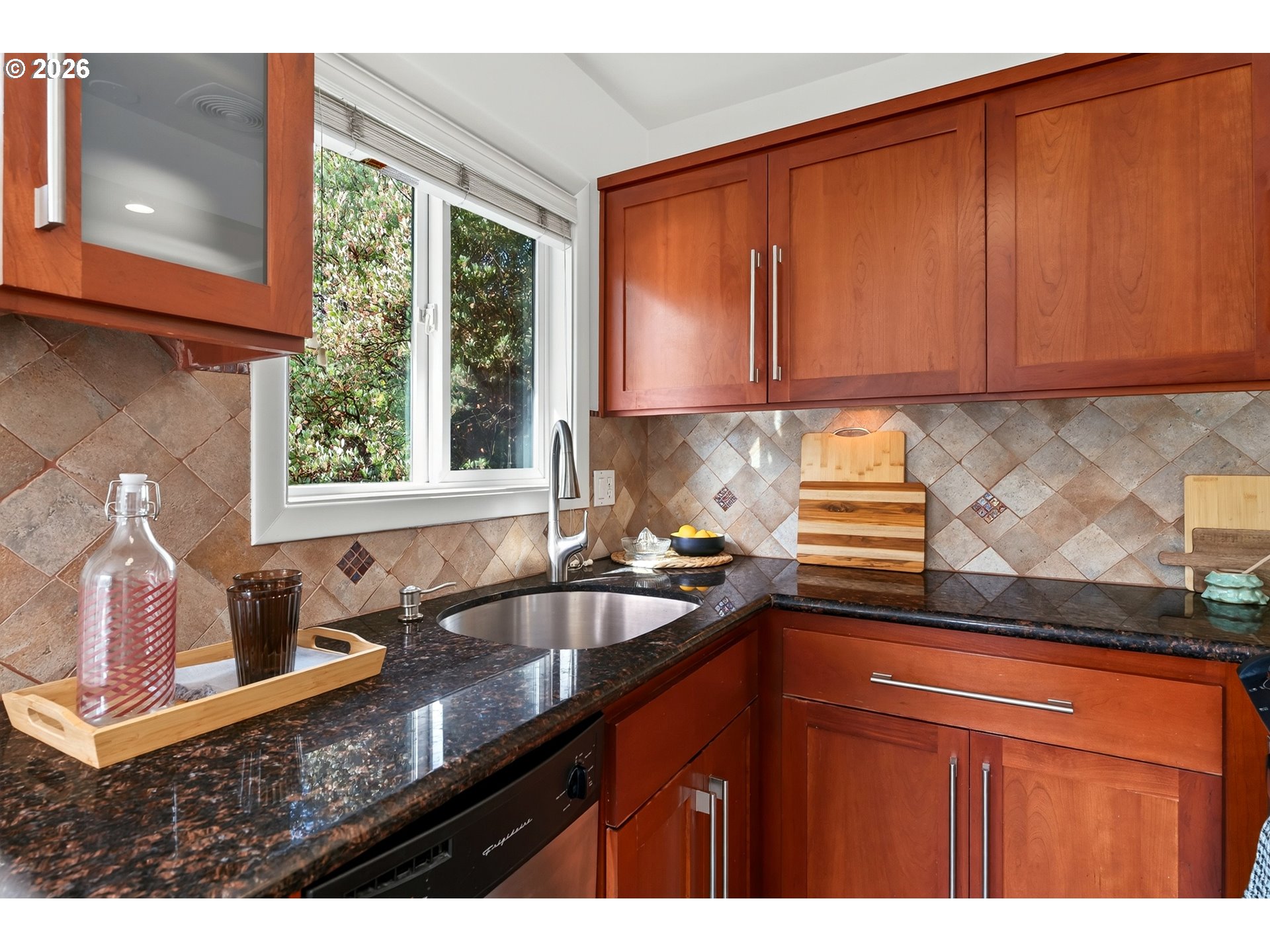 5807 NE 10TH AVE 108