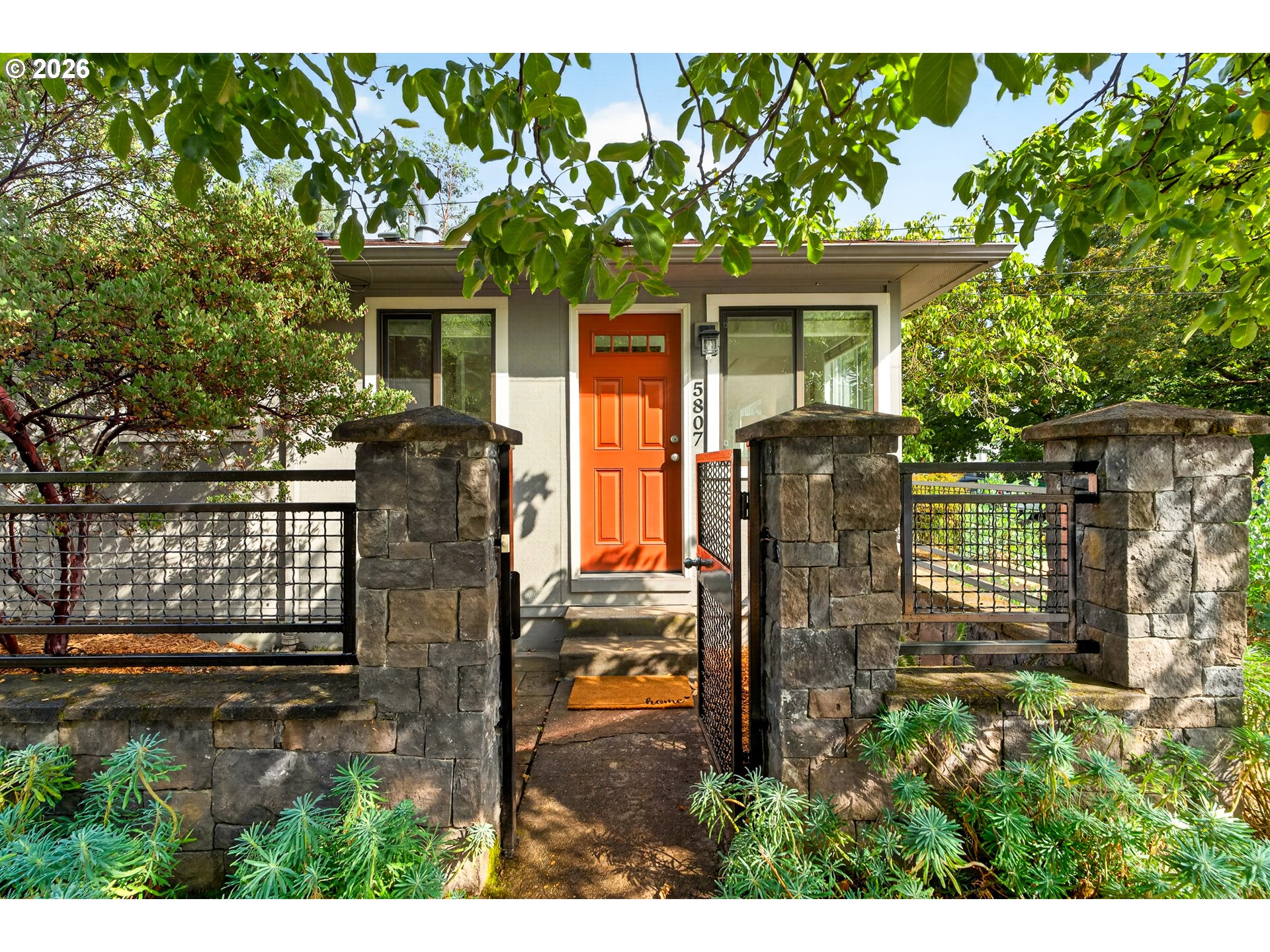 5807 NE 10TH AVE 108
