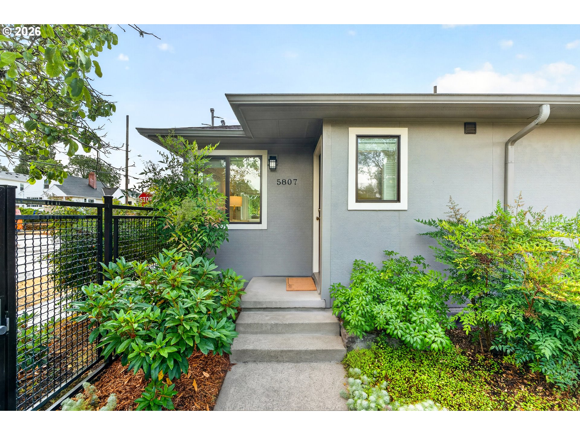 5807 NE 10TH AVE 108