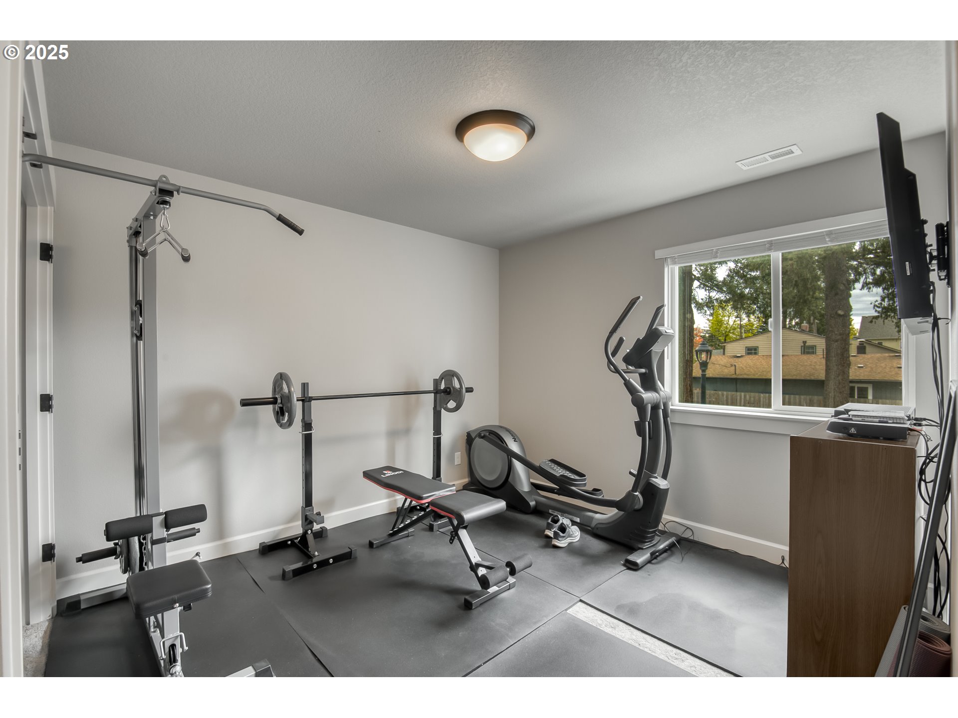 619 DEPOT ST, Fairview