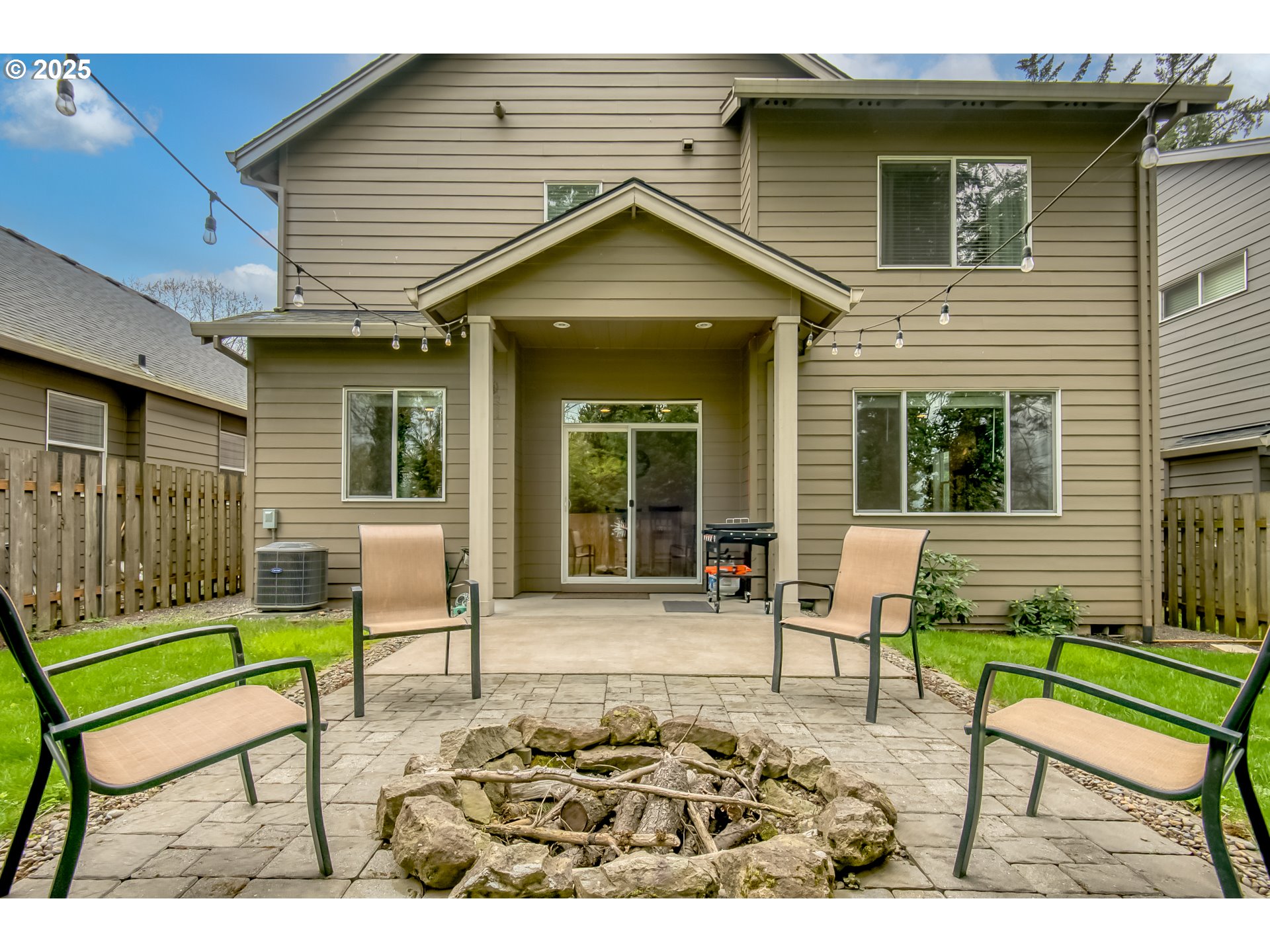 619 DEPOT ST, Fairview