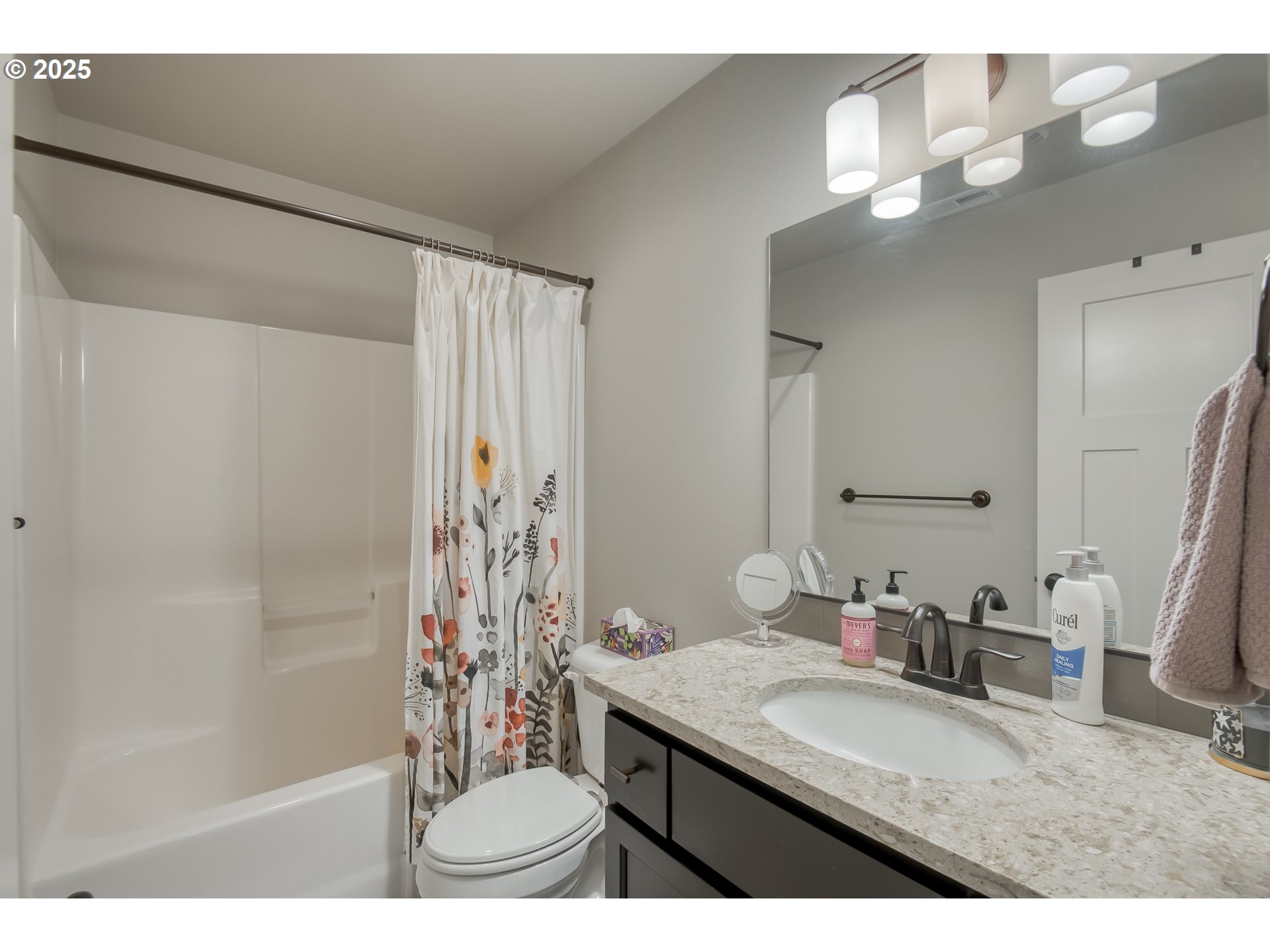 619 DEPOT ST, Fairview