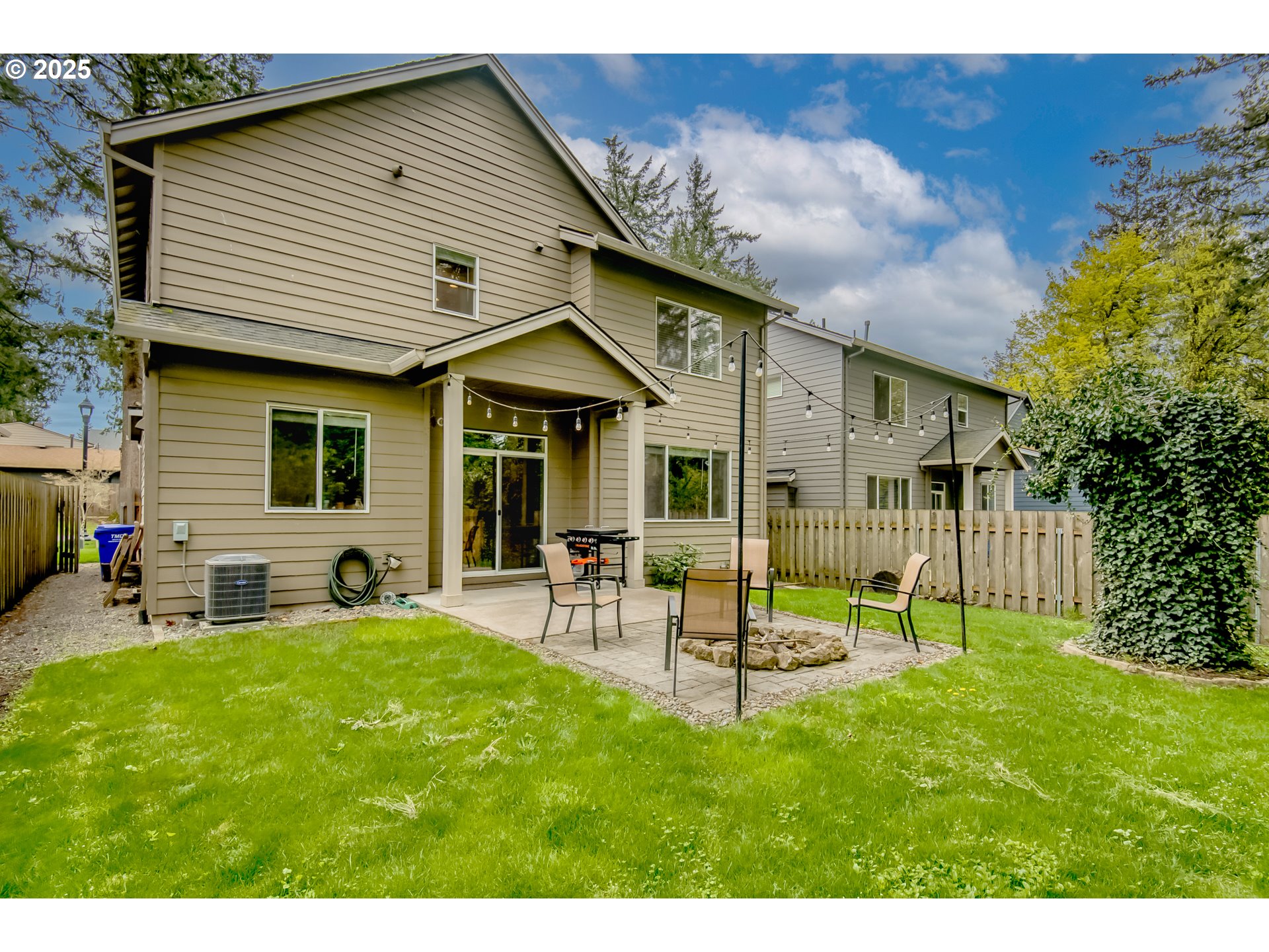 619 DEPOT ST, Fairview