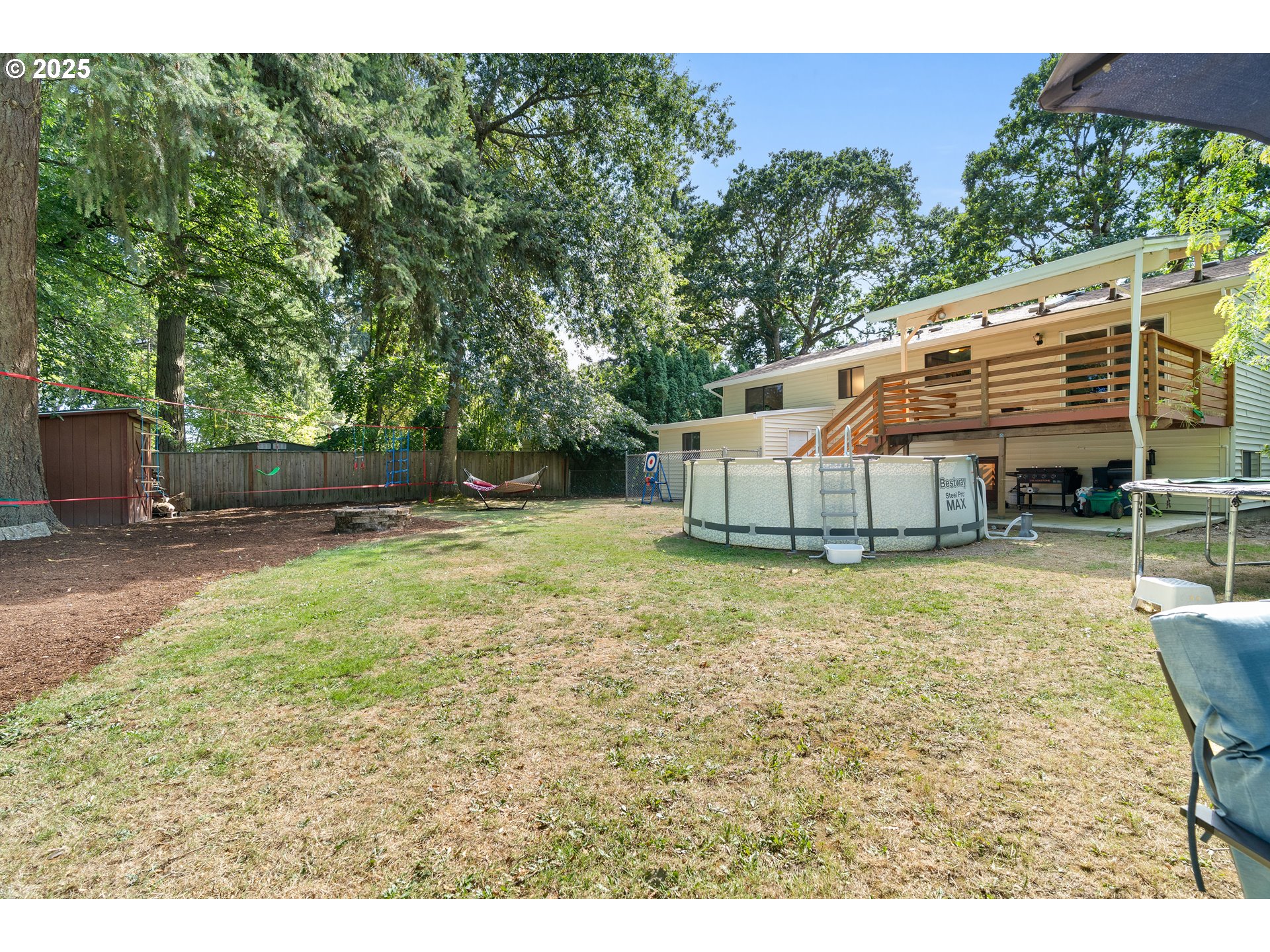 3807 E COFFEY LN