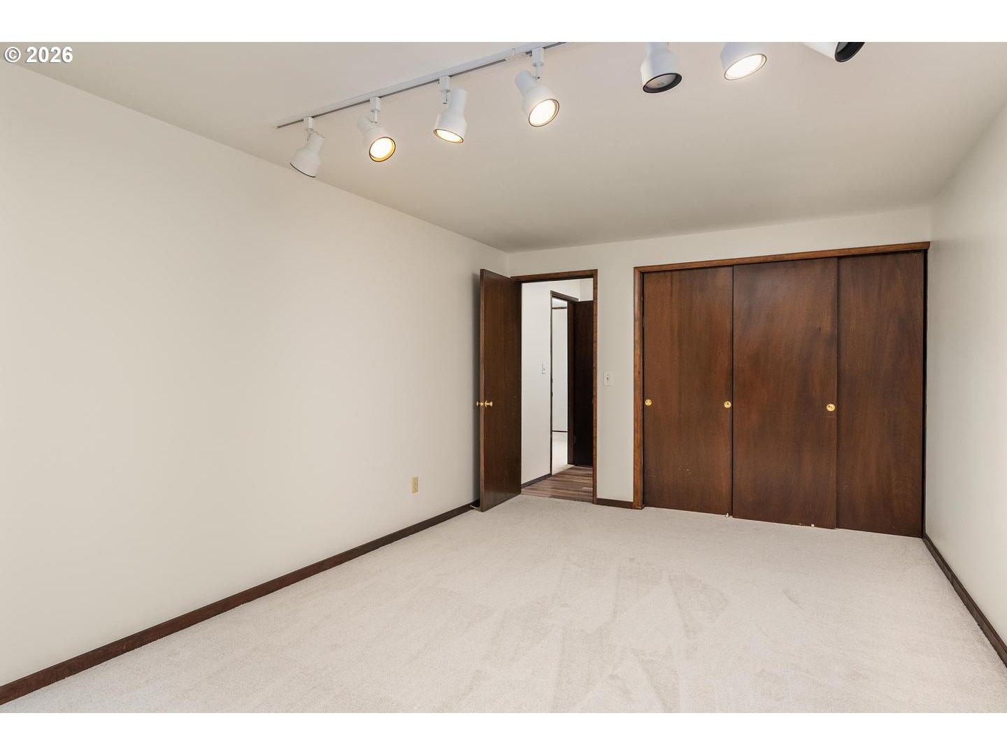 5955 SW GLENBROOK RD