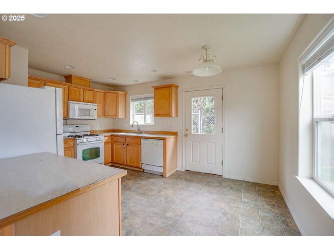 4000 NE 109TH AVE 53