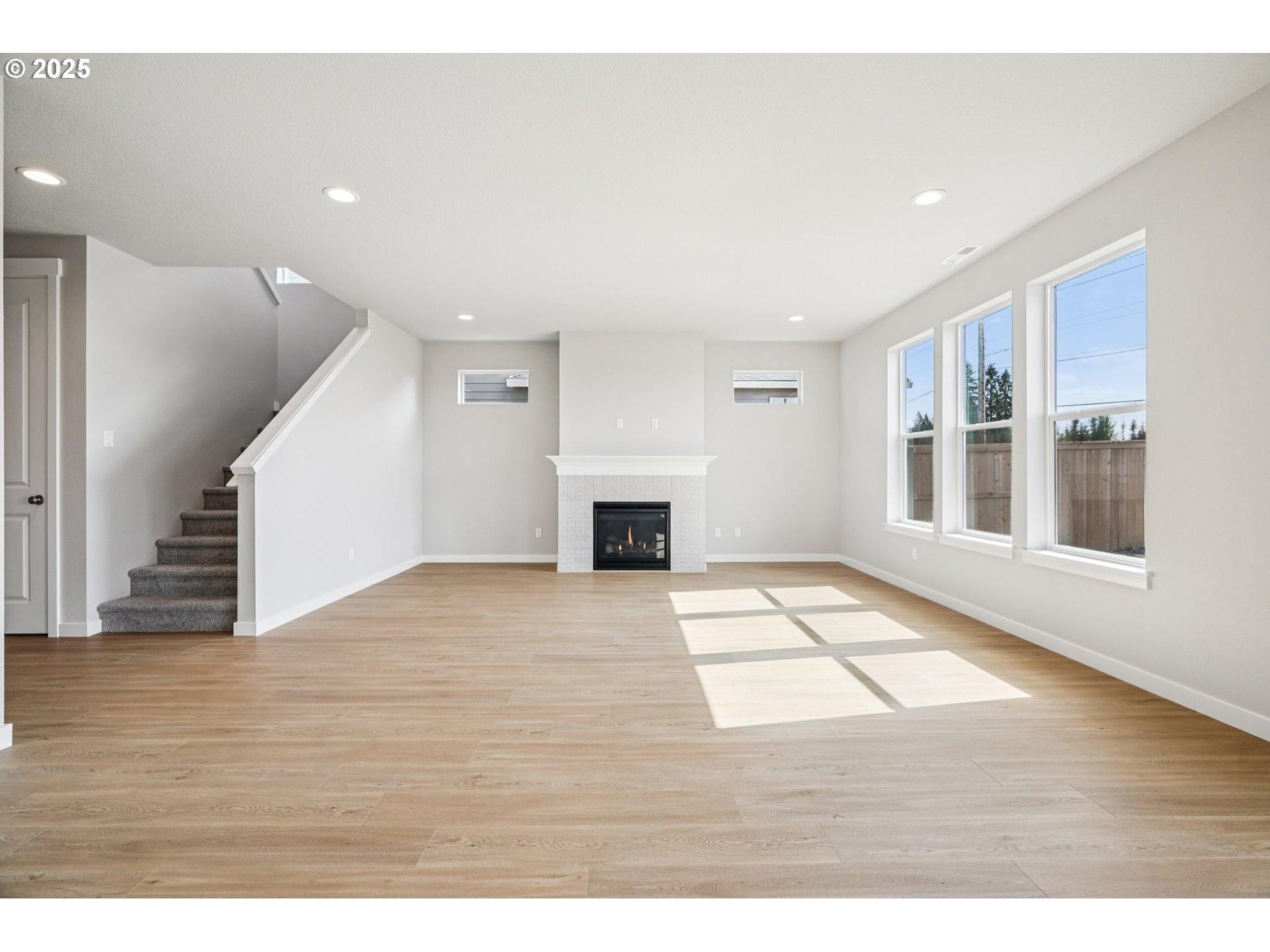 41540 METOLIUS AVE 19