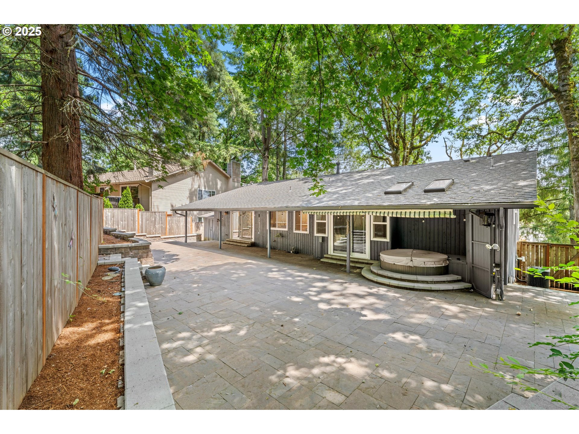 63 TOUCHSTONE