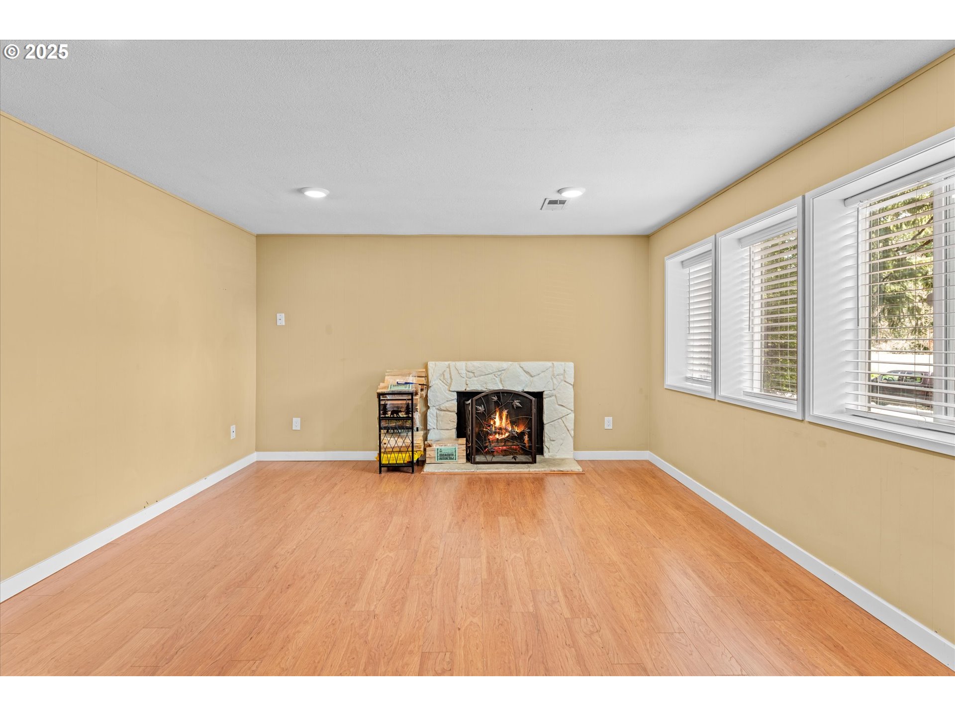 63 TOUCHSTONE