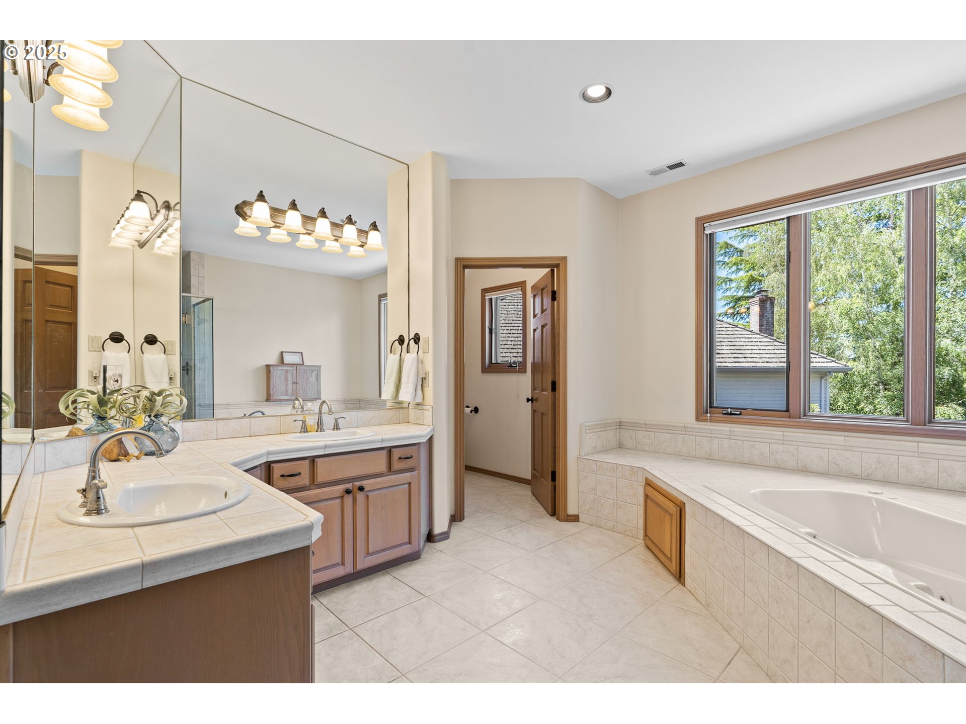 19056 MEGAN PL