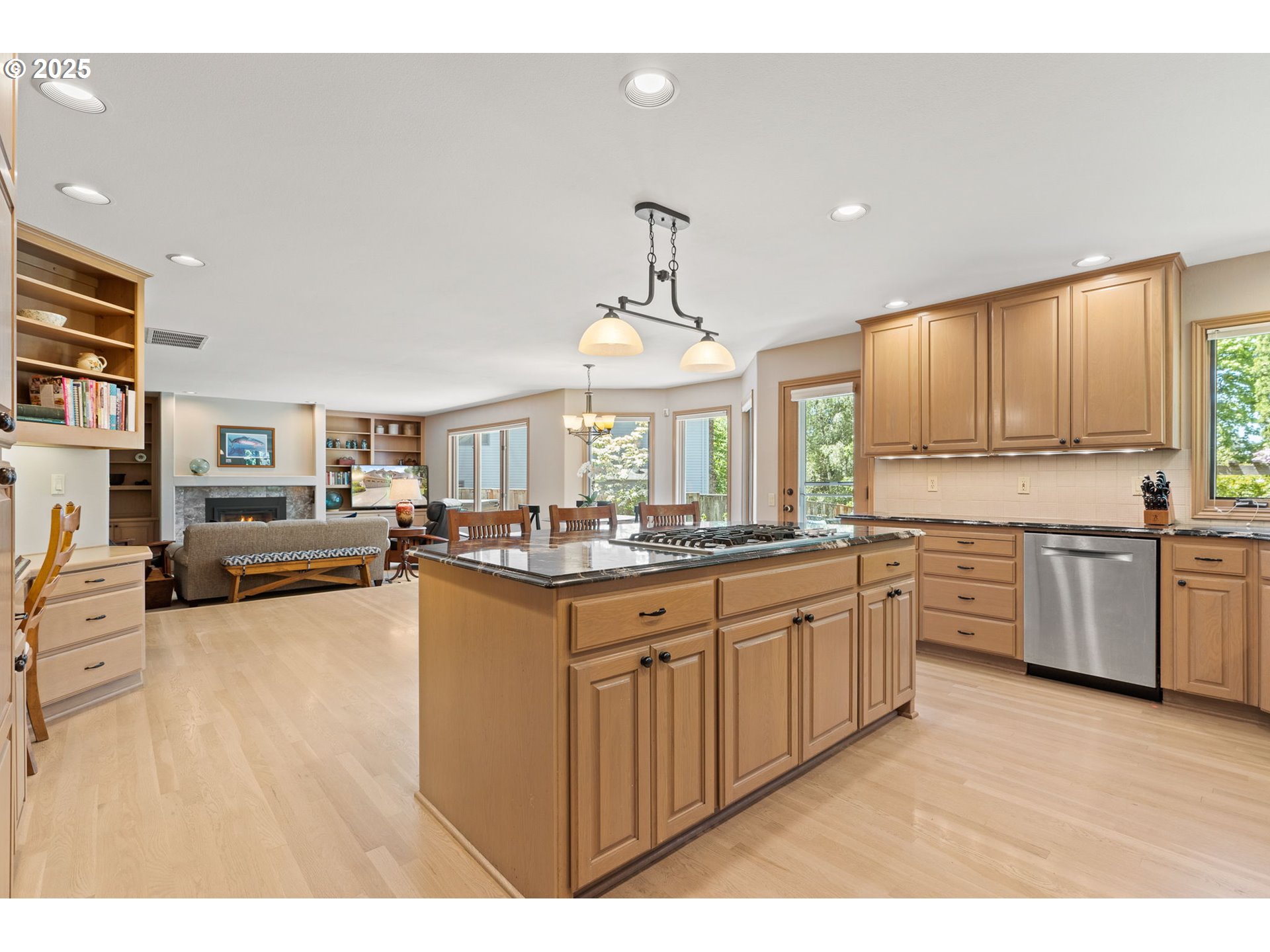 19056 MEGAN PL
