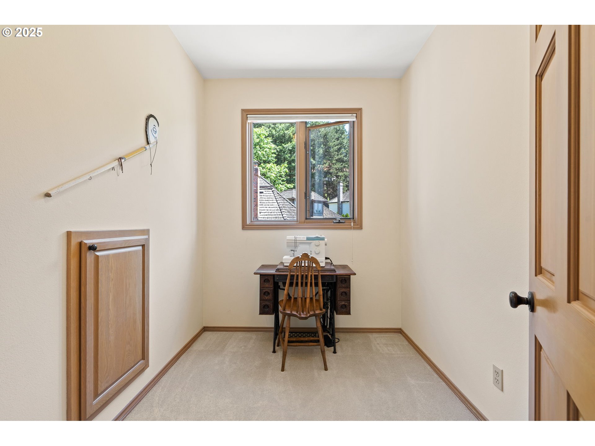 19056 MEGAN PL