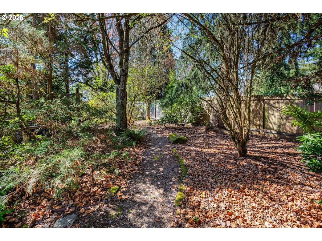 2115 S 26TH AVE