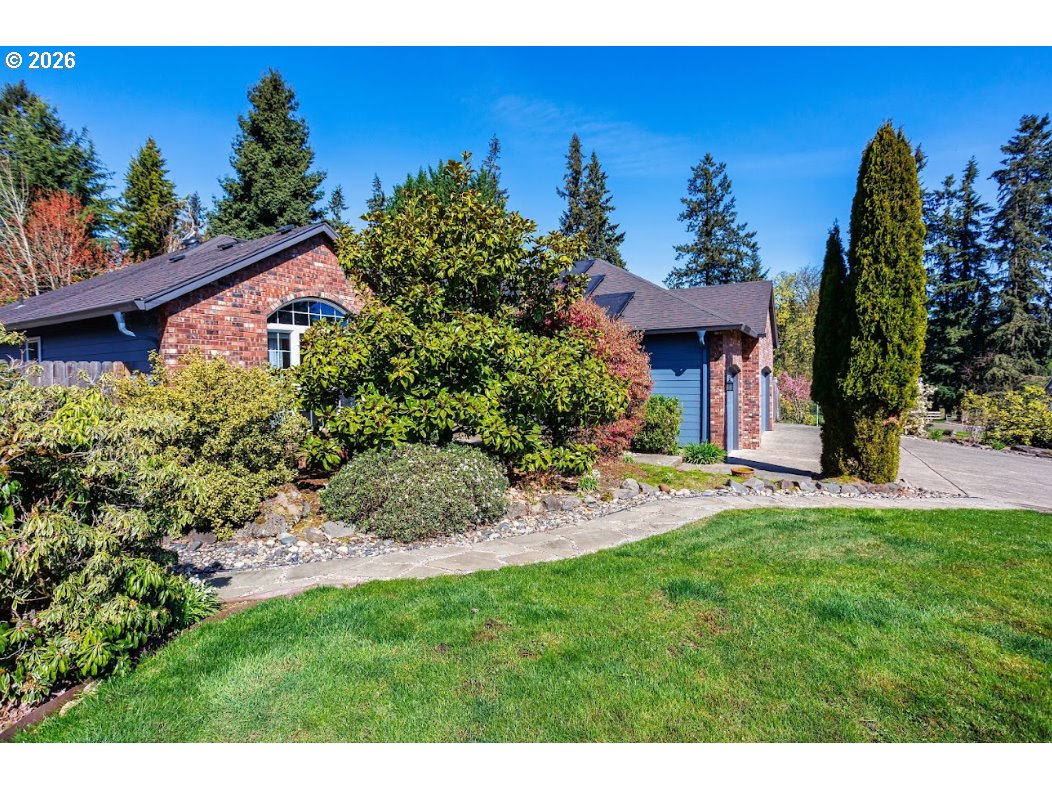 2115 S 26TH AVE