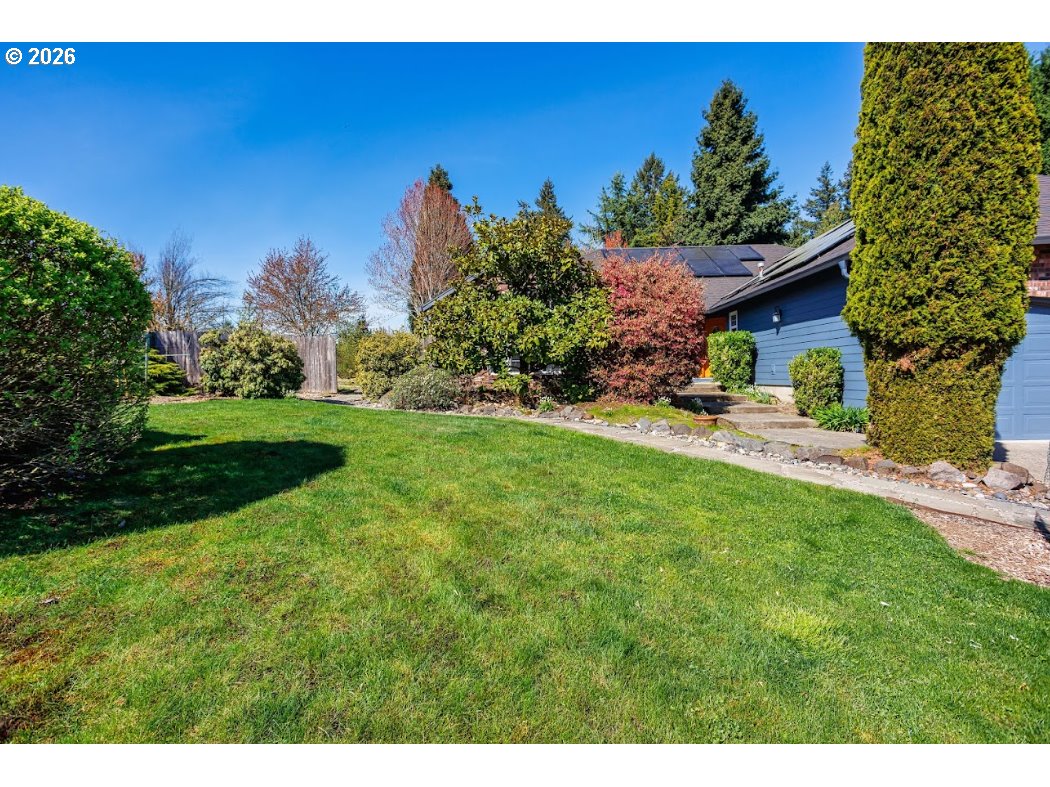 2115 S 26TH AVE