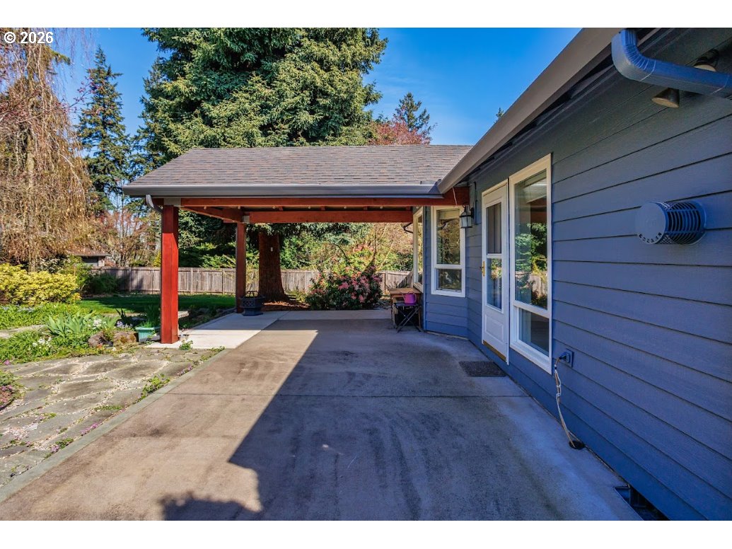 2115 S 26TH AVE